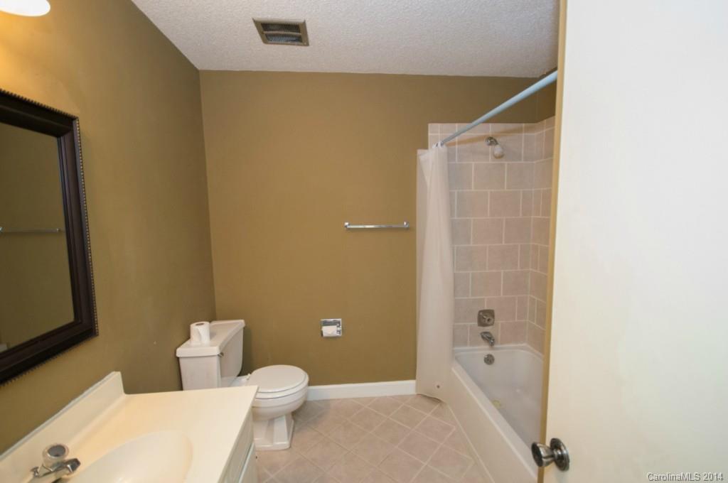 Candlewyck - Residential