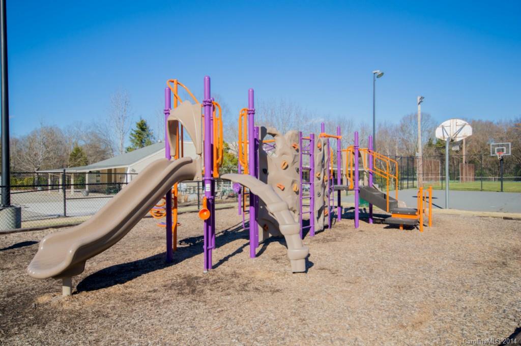 Candlewyck - Residential