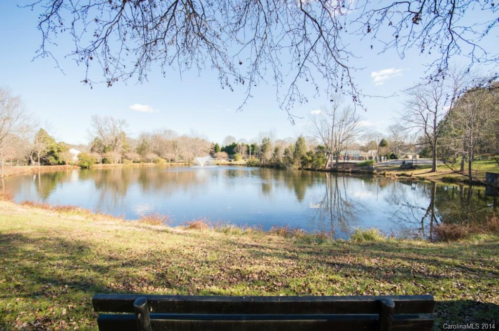 Candlewyck - Residential