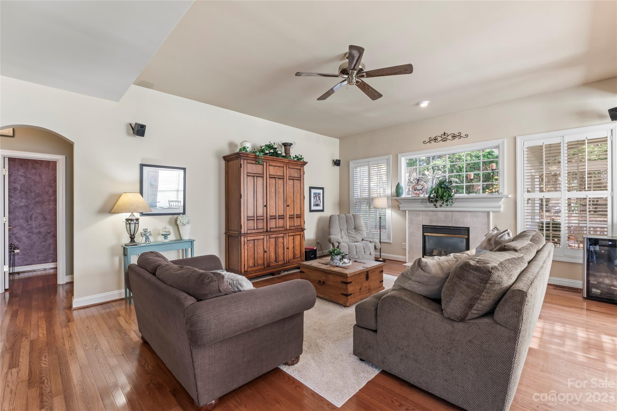 Thornhill - Residential