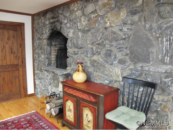 Wolf Laurel - Residential