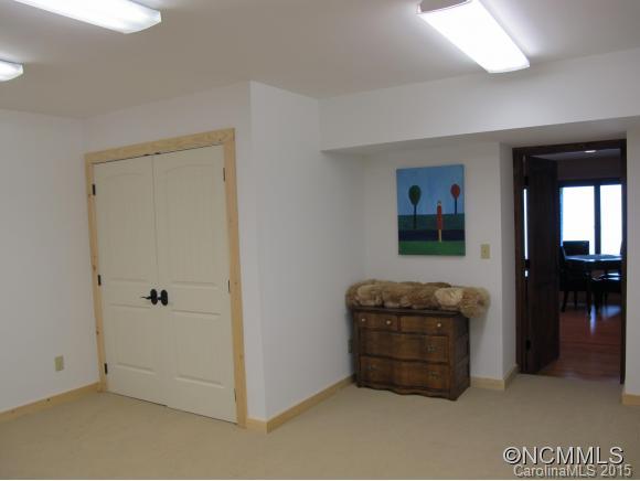 Wolf Laurel - Residential