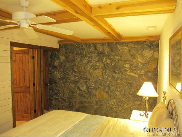 Wolf Laurel - Residential