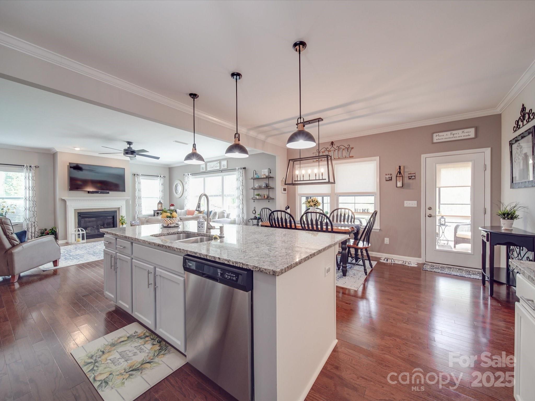 Fox Ridge - Residential