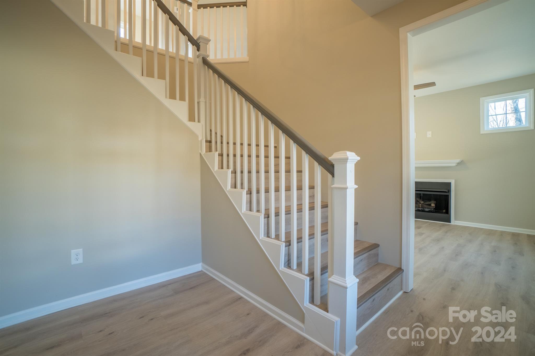 Foxwood Acres - Residential