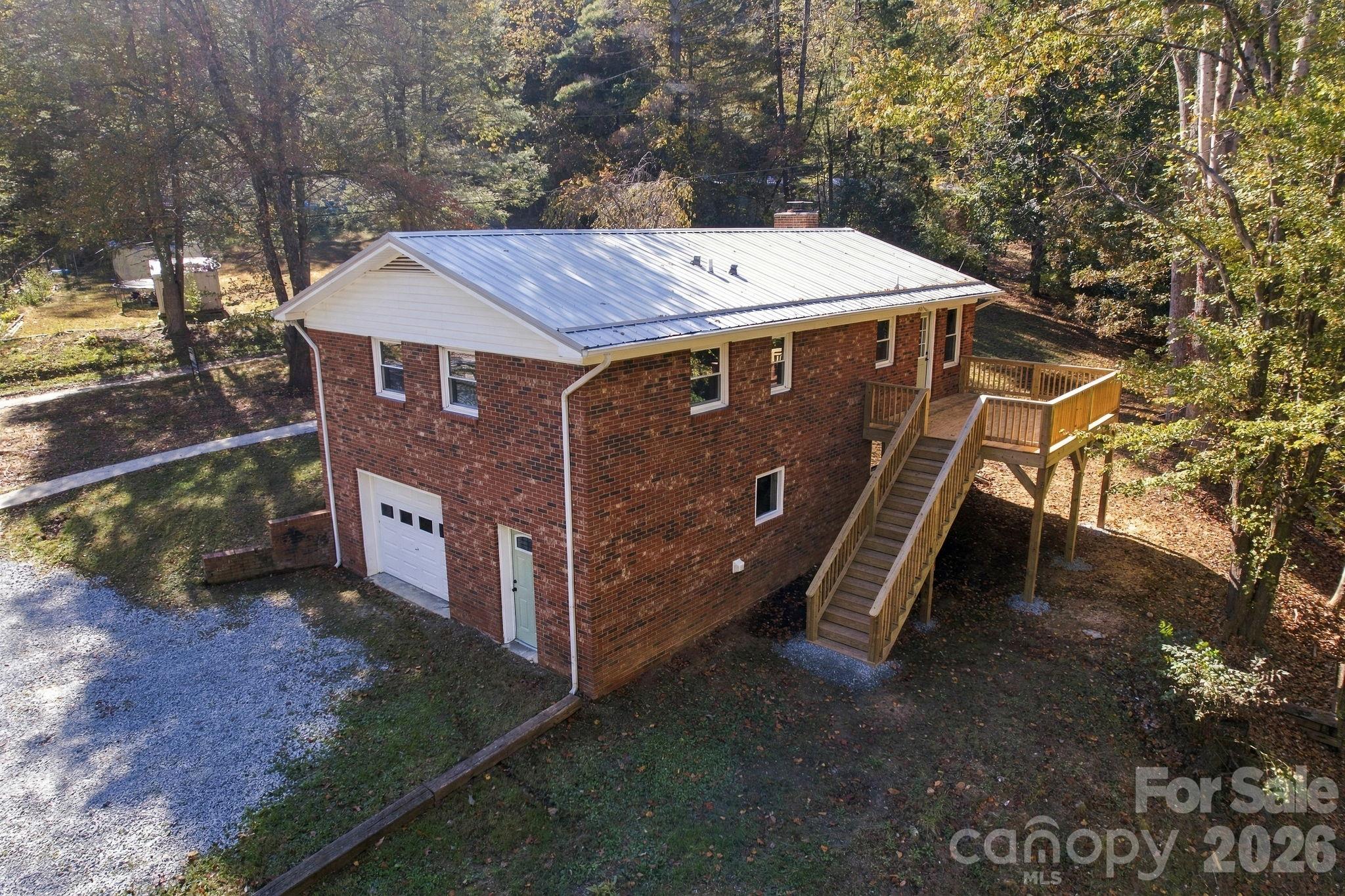 164 Squirrel Hollow Drive