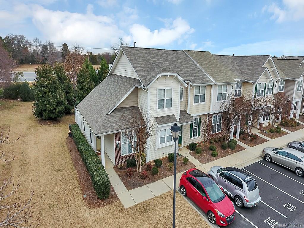 WATERSTONE - Residential