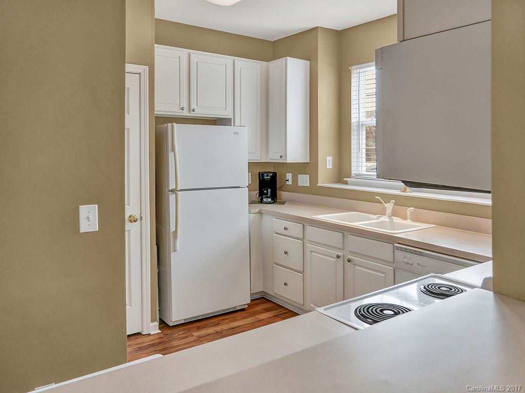 WATERSTONE - Residential