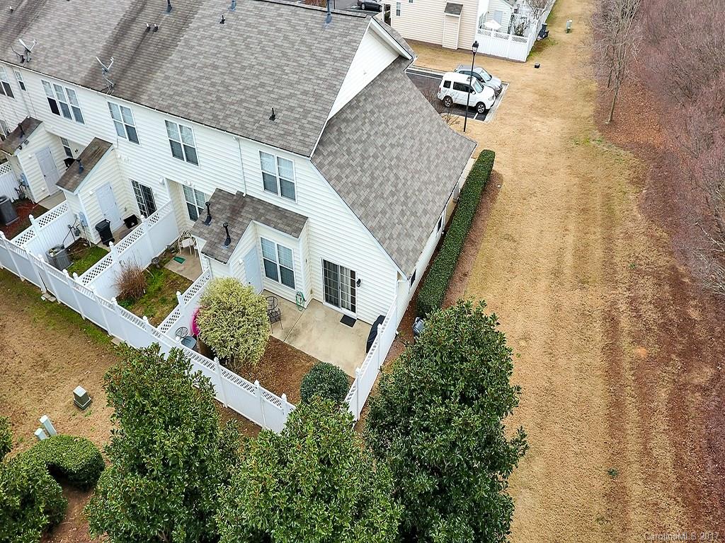 WATERSTONE - Residential