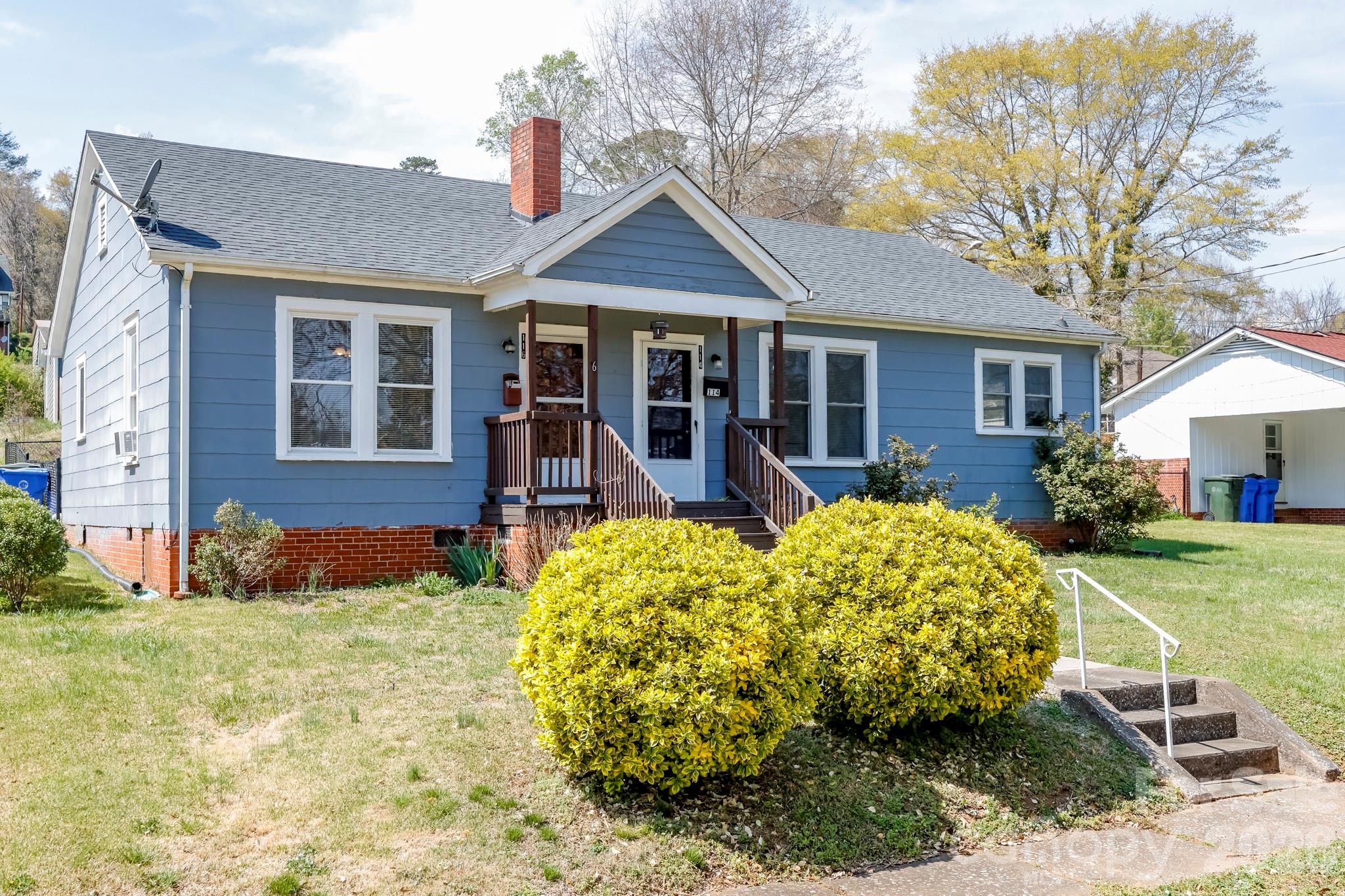 114 S Mitchell Street