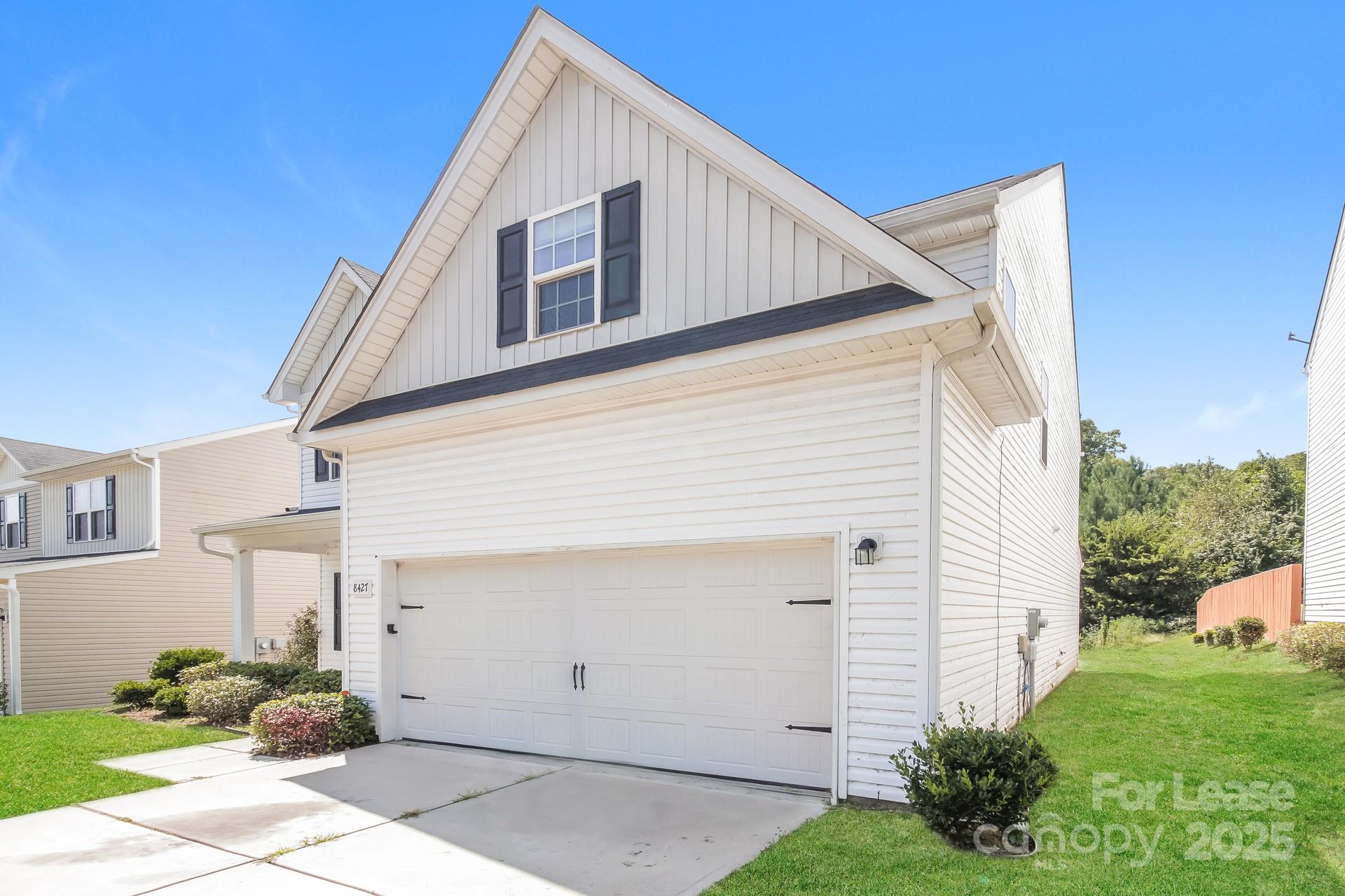 8427 Paw Valley Lane