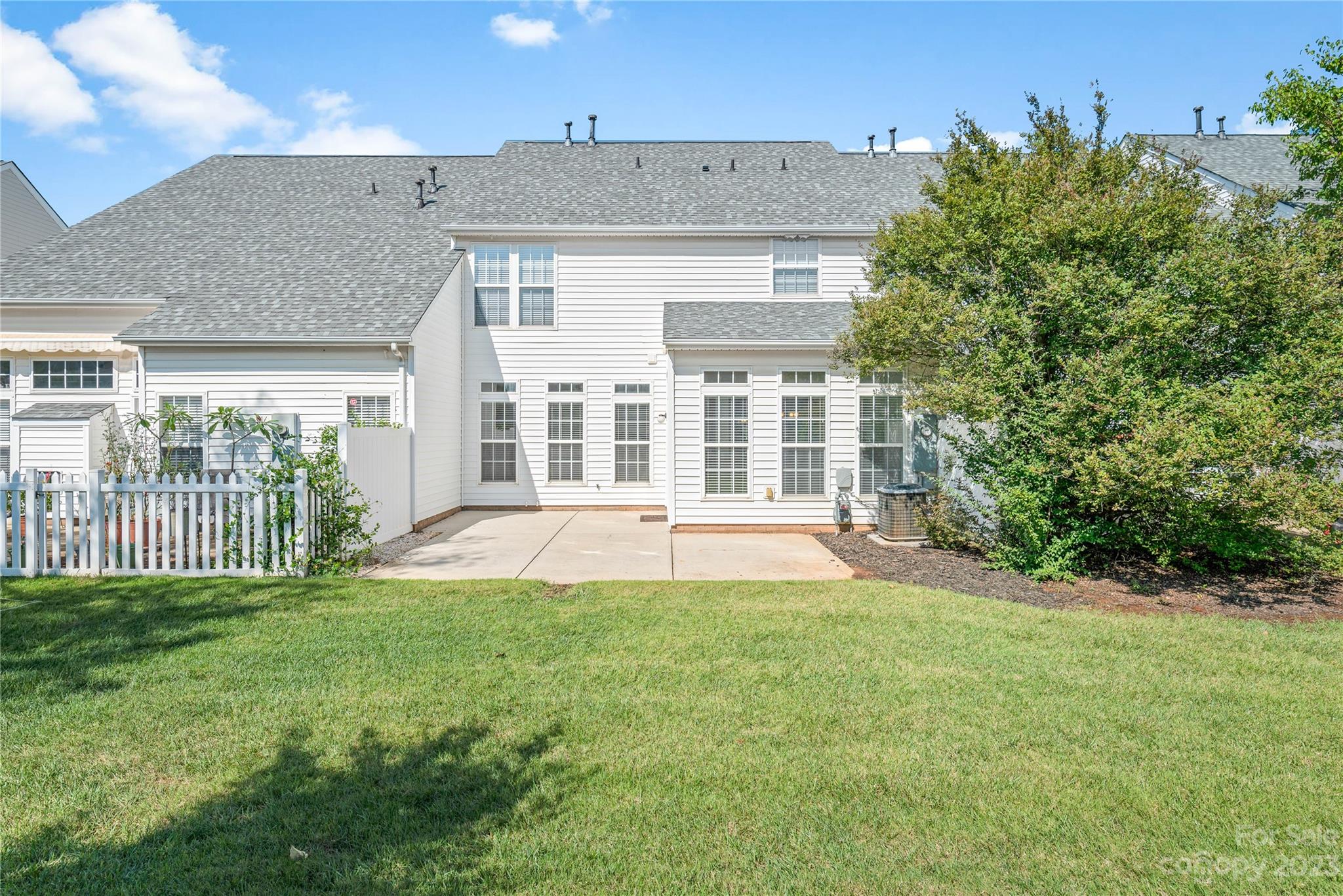 Fairway Townes - Residential