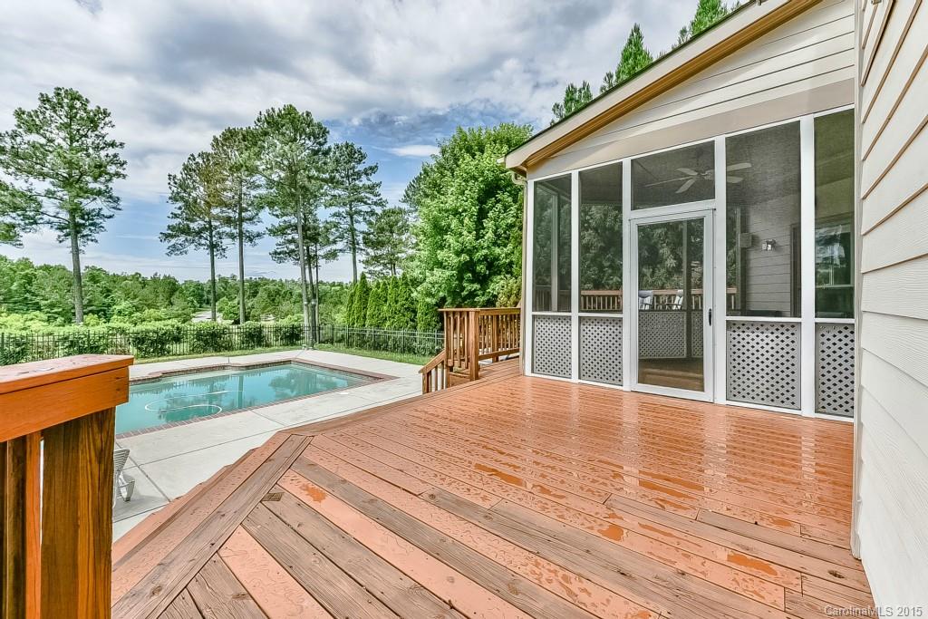 Waterford Glen - Residential