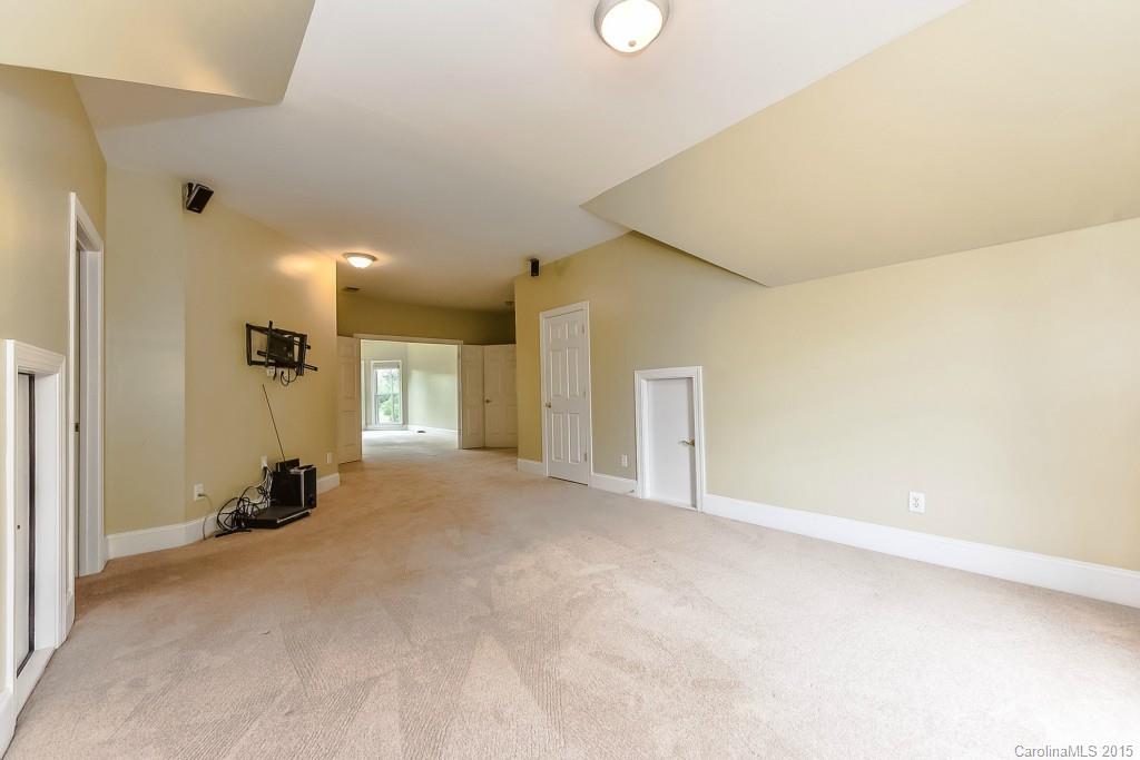 Waterford Glen - Residential