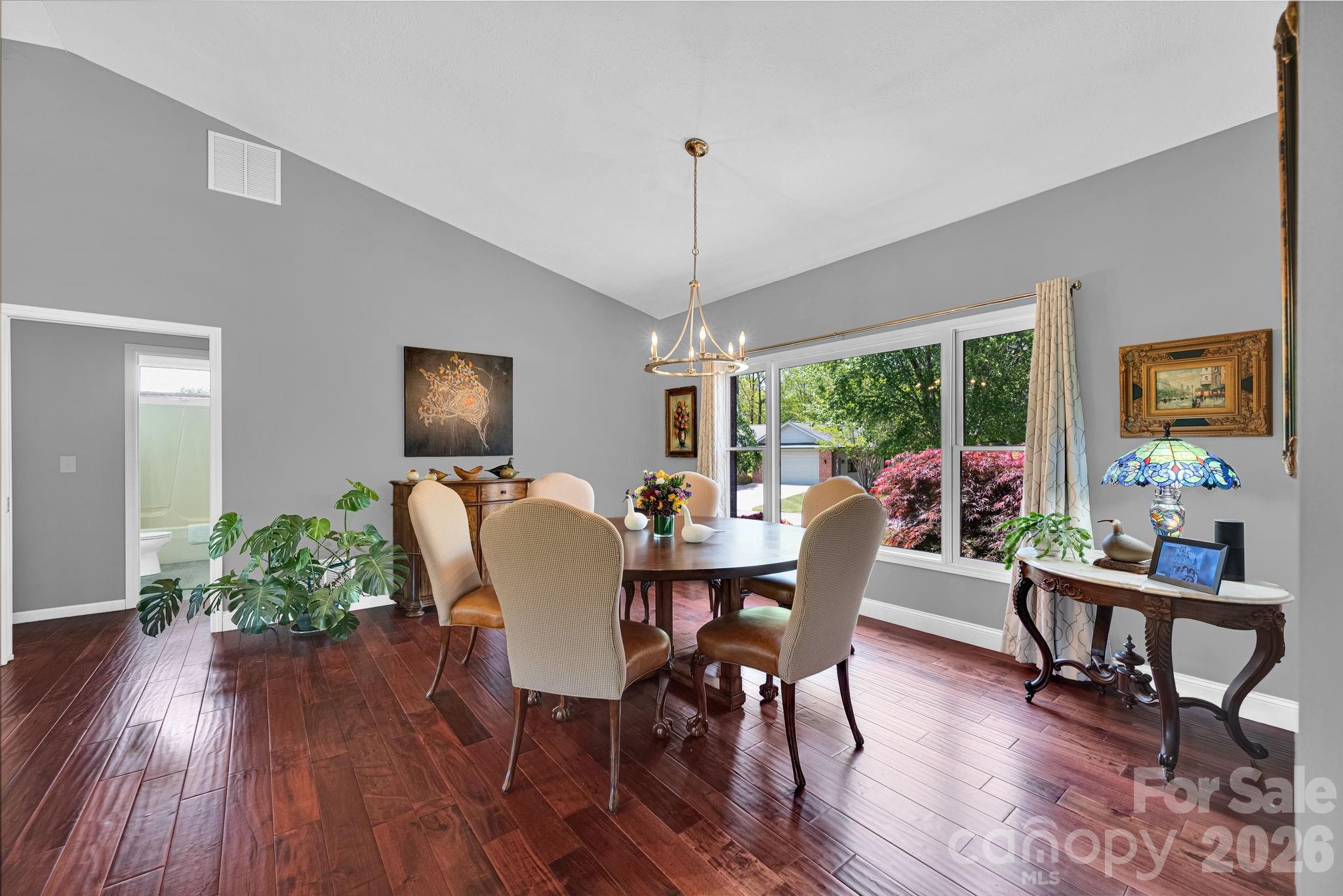 108 Fairway Knoll Drive