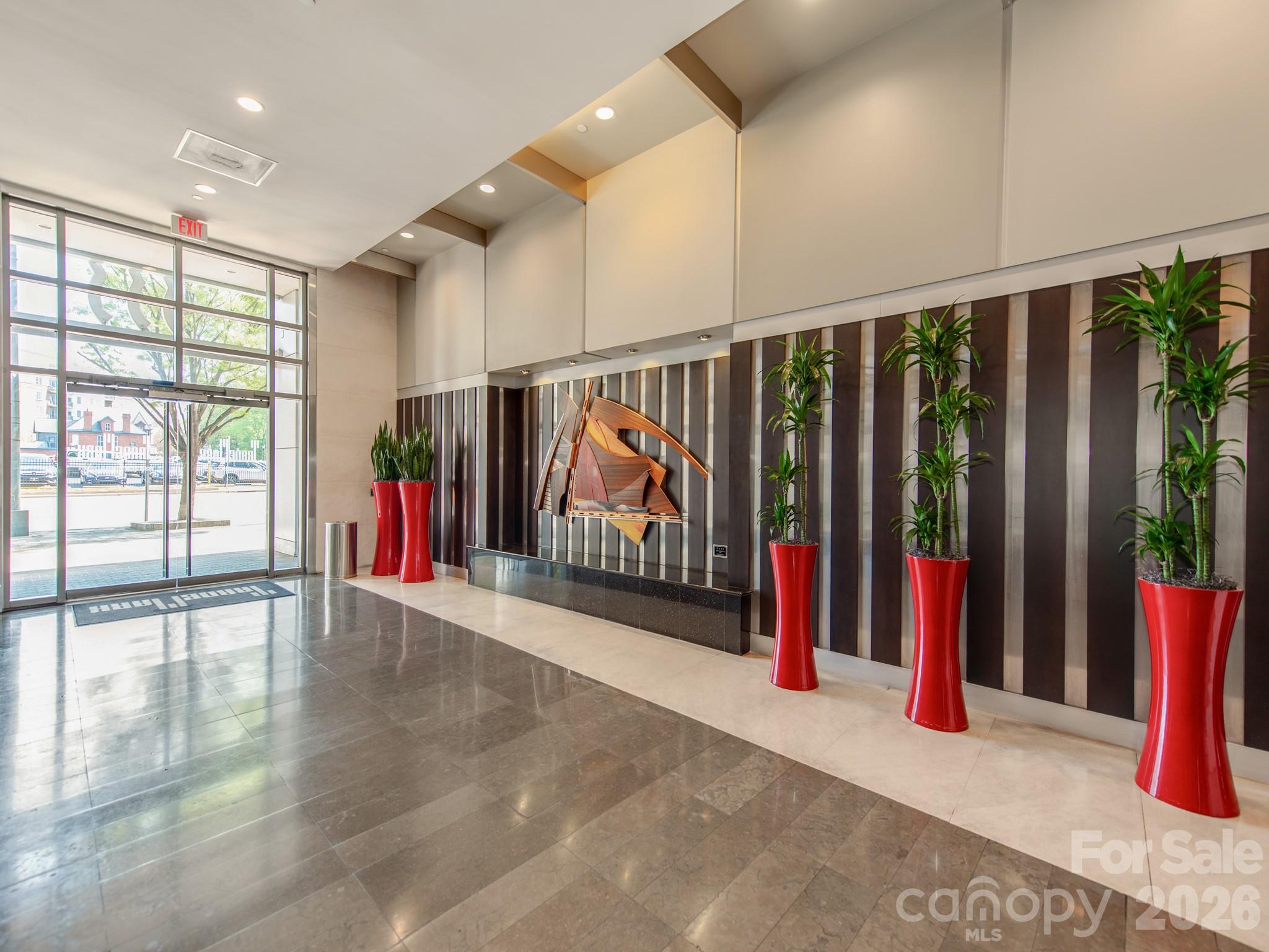 333 W Trade Street 2603