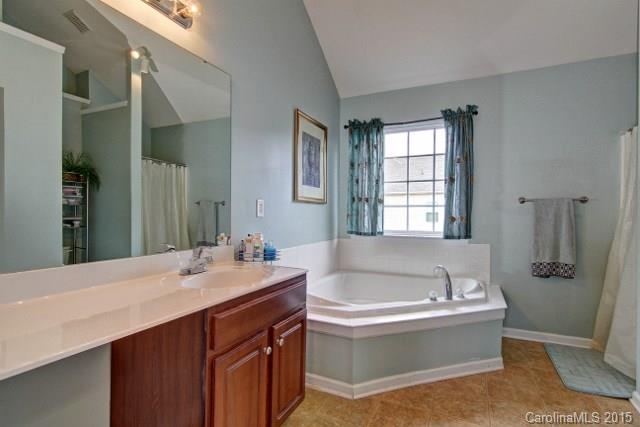 Curtis Pond - Residential