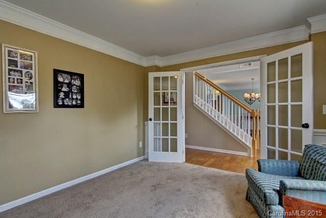 Curtis Pond - Residential