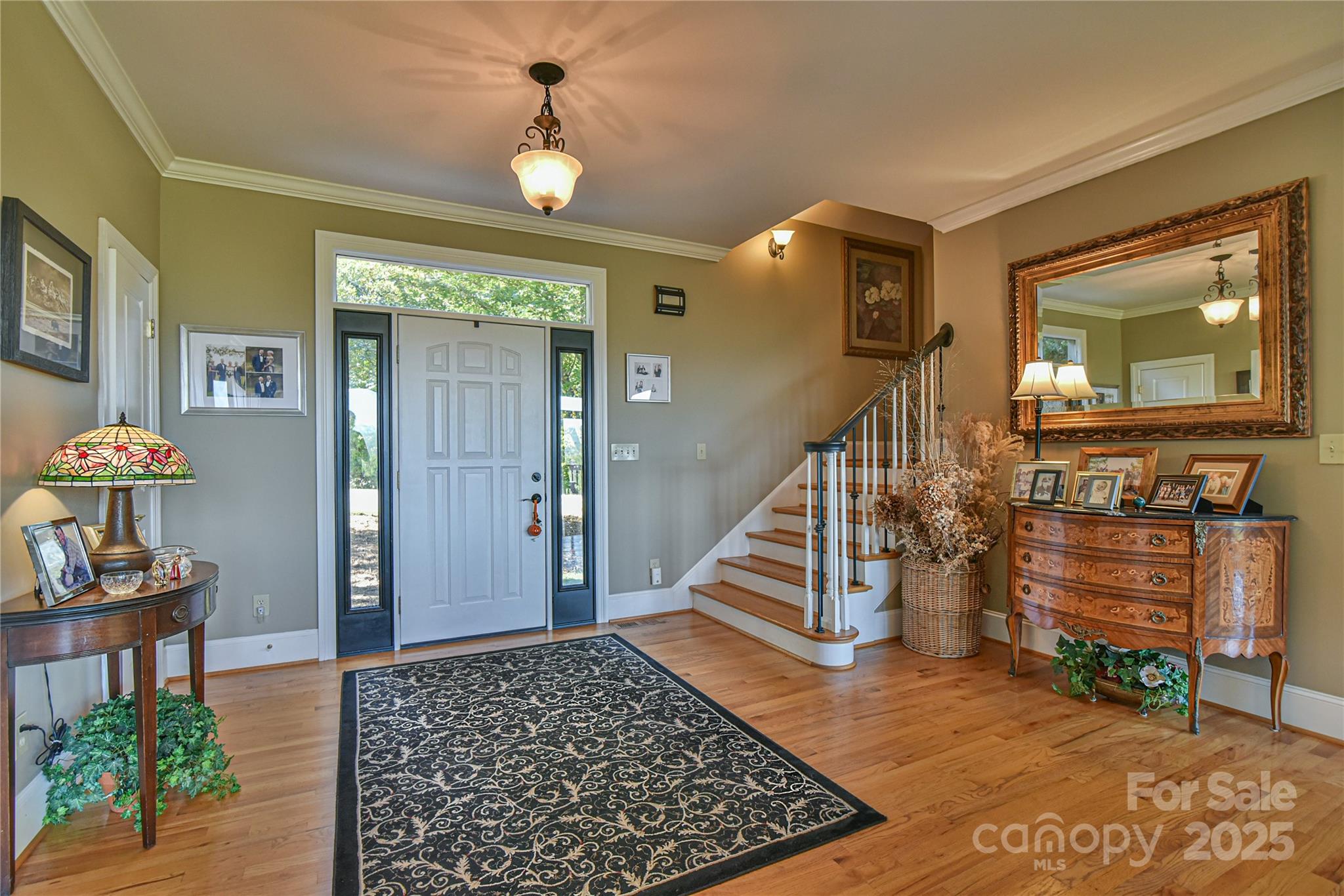 90 High Lake Drive