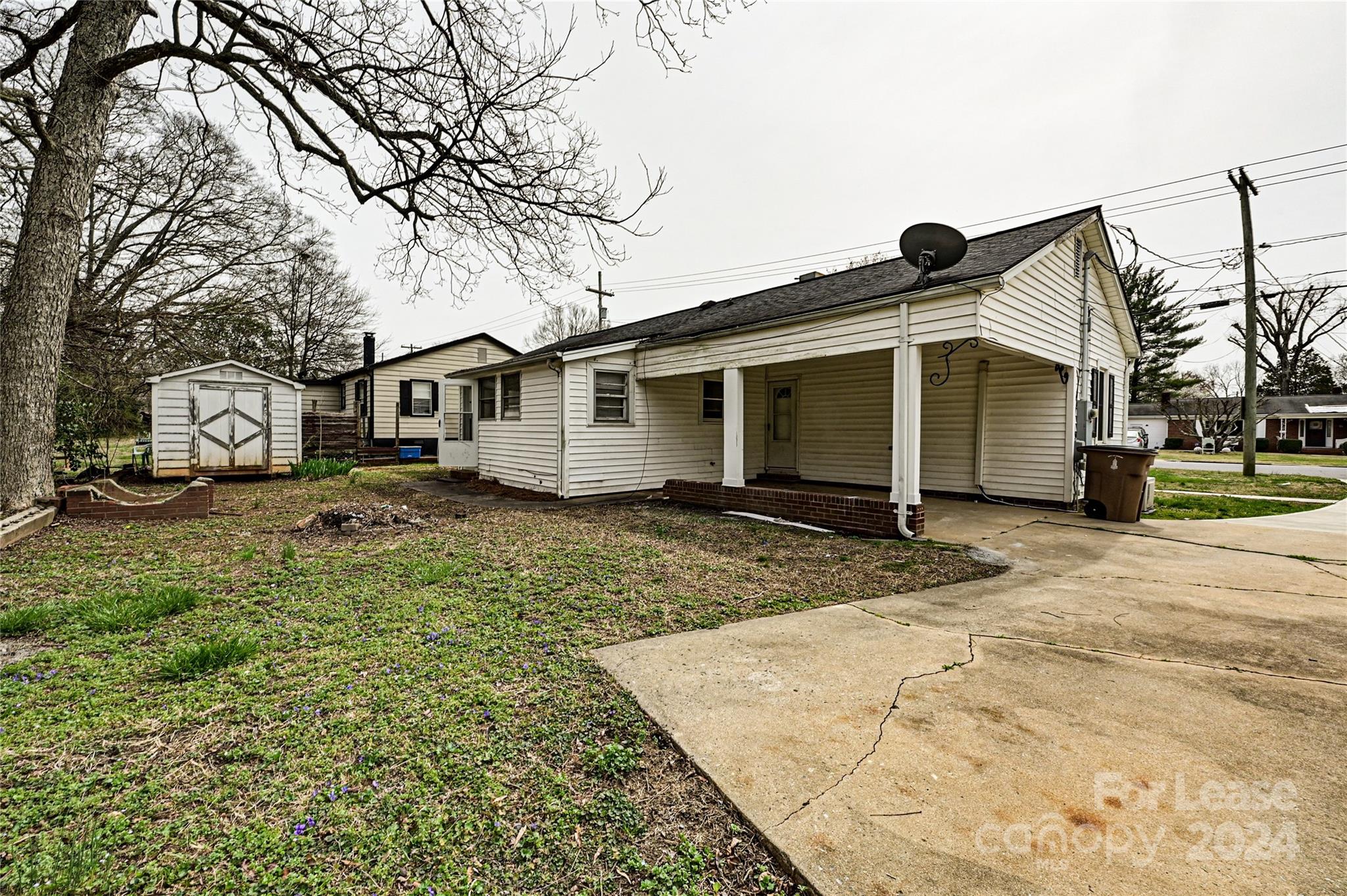 none - Residential Lease