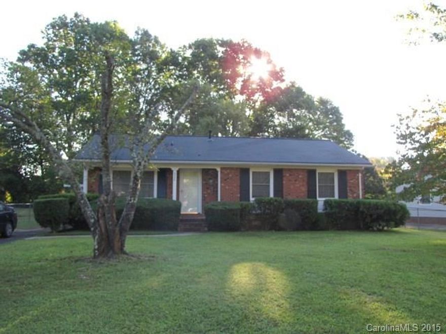 Rent Special!: Take half off your first full month's rent with a 12-month lease! Affordable and adorable! This brick ranch is located on a large lot in an established community, close to schools, parks, I-77, I-485 and Northlake Mall. This home offers great outdoor spaces, including an inviting front porch, and a screened porch that overlooks the fenced back yard with a patio. The master suite includes two closets and an attached half-bath. An easy commute to uptown Charlotte!