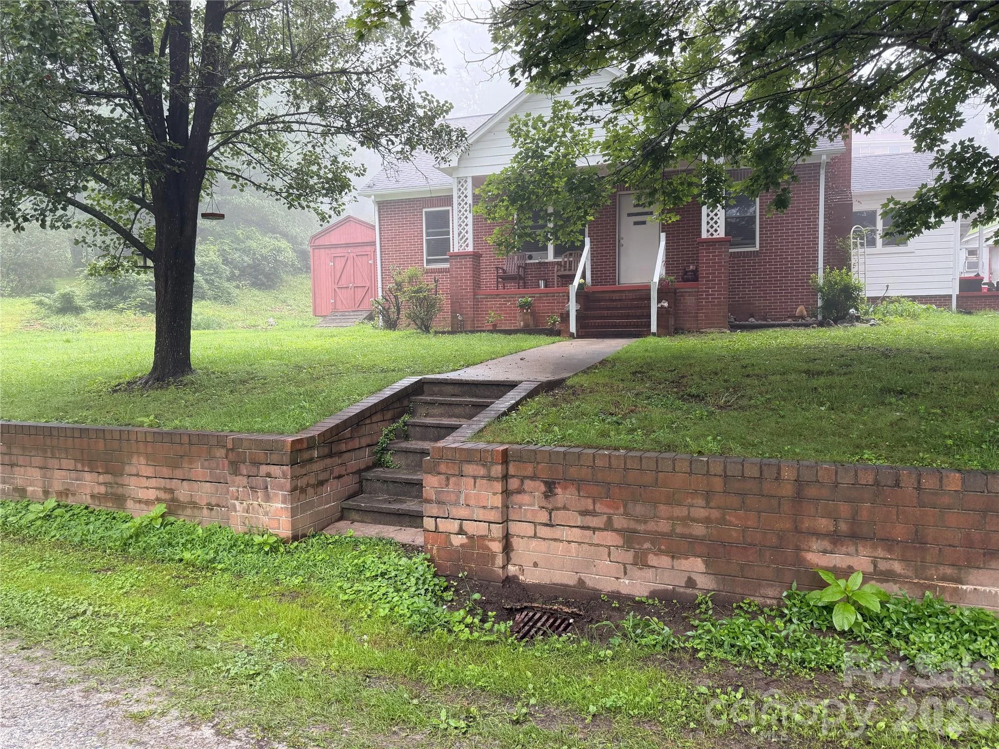 77 Maple Road, Spruce Pine, NC, 28777