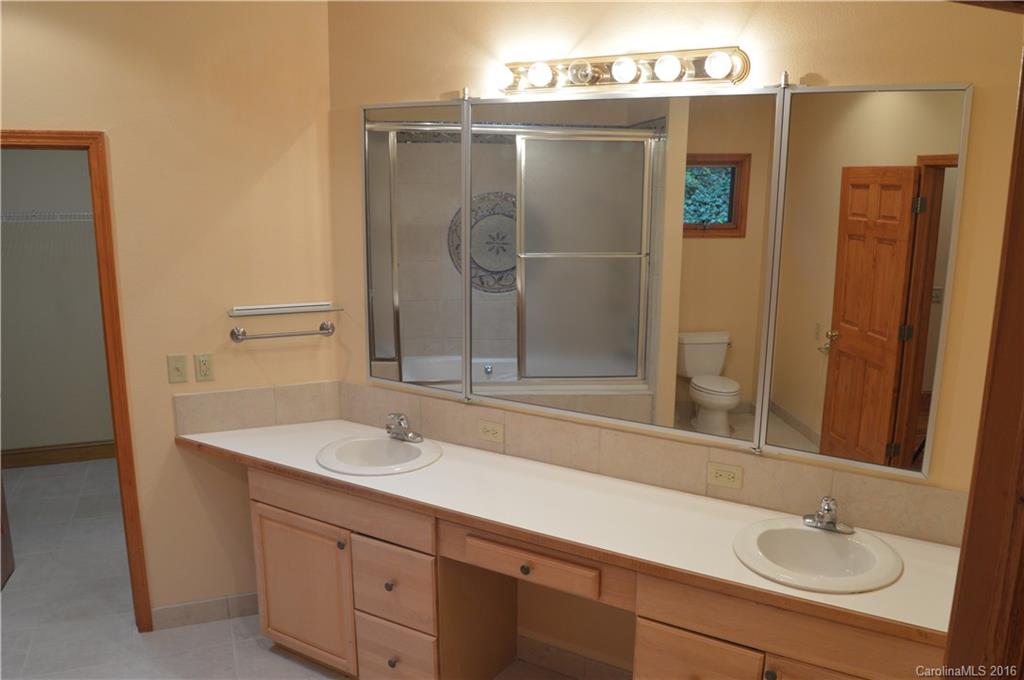 Kirk Glen - Residential