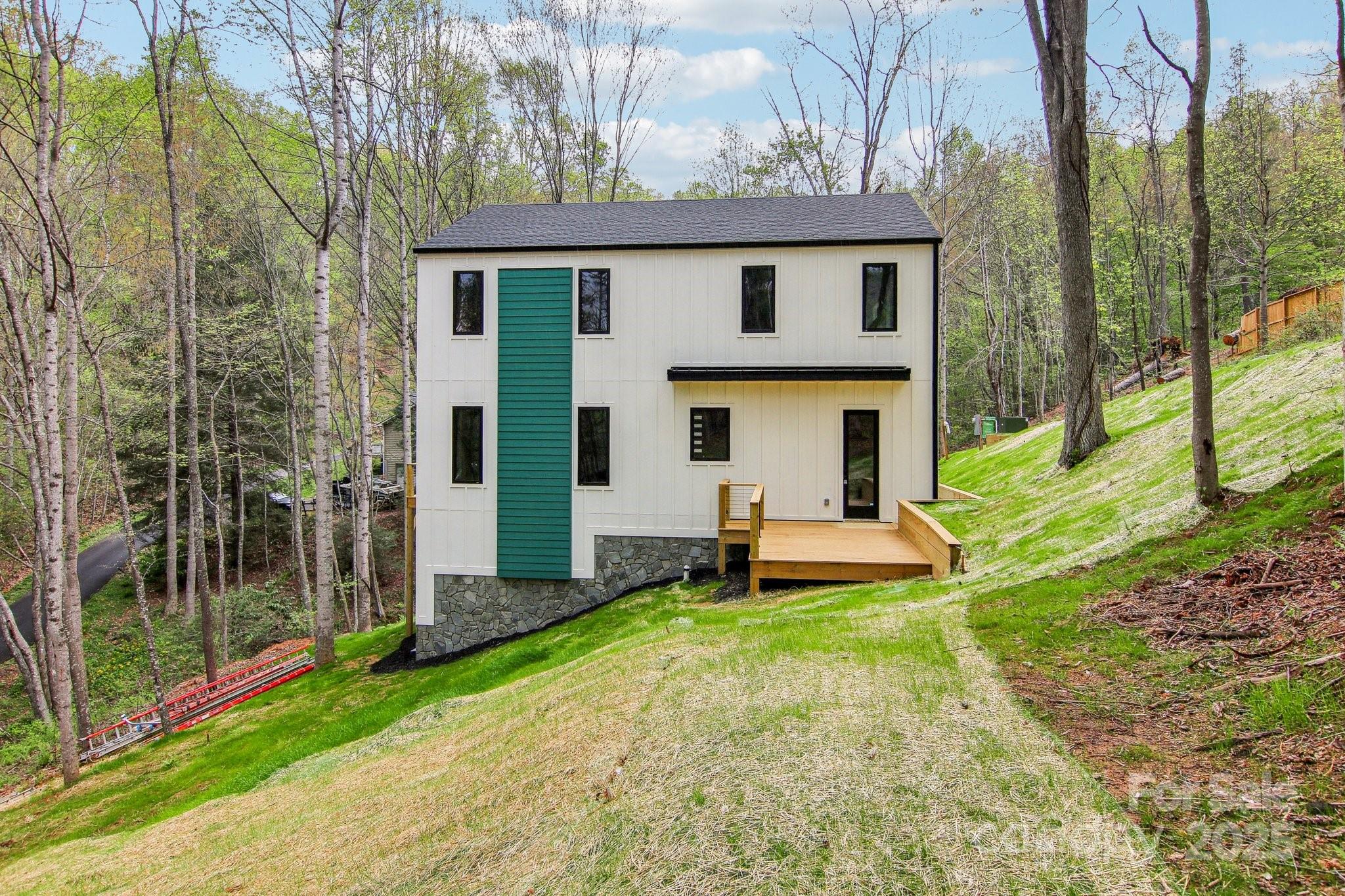 181 Curly Maple Drive