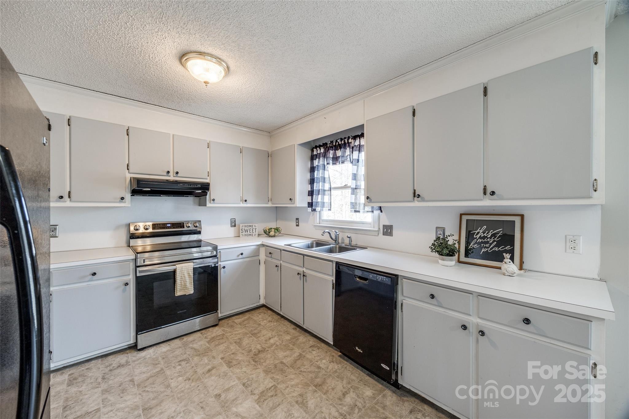 Planters Ridge - Residential