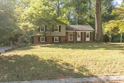 6100 Colchester Place Charlotte NC 28210