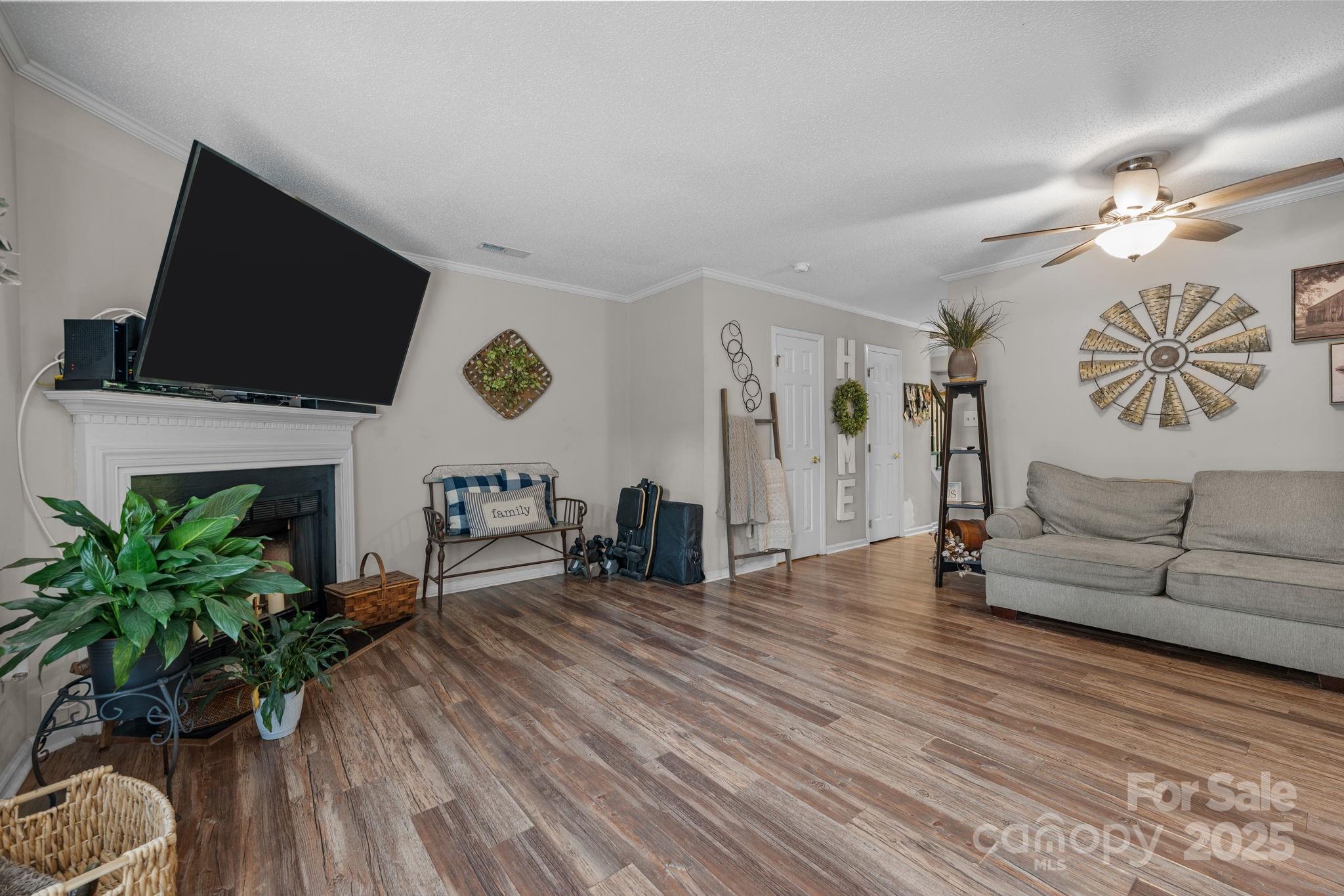 4601 Lawndale Drive