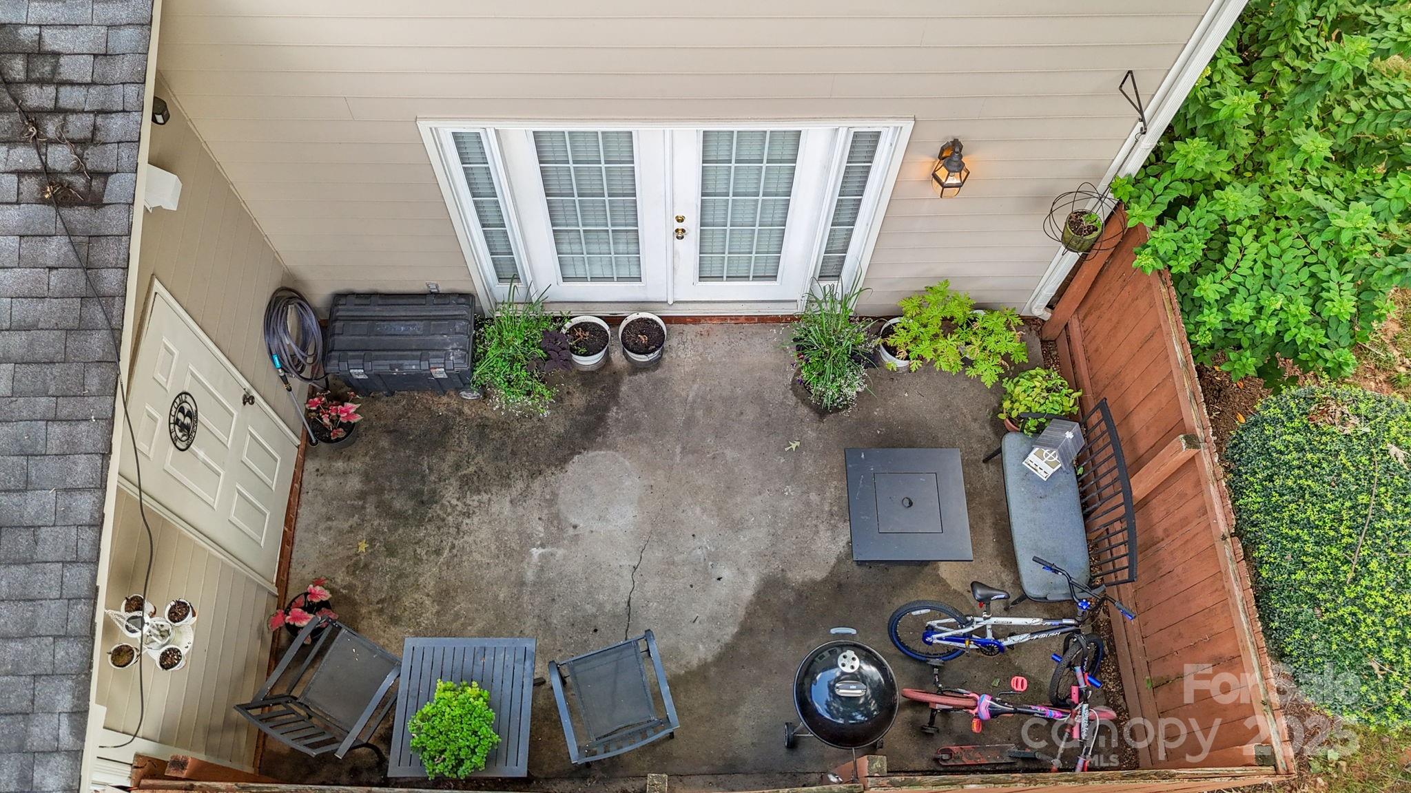 The Magnolias - Residential