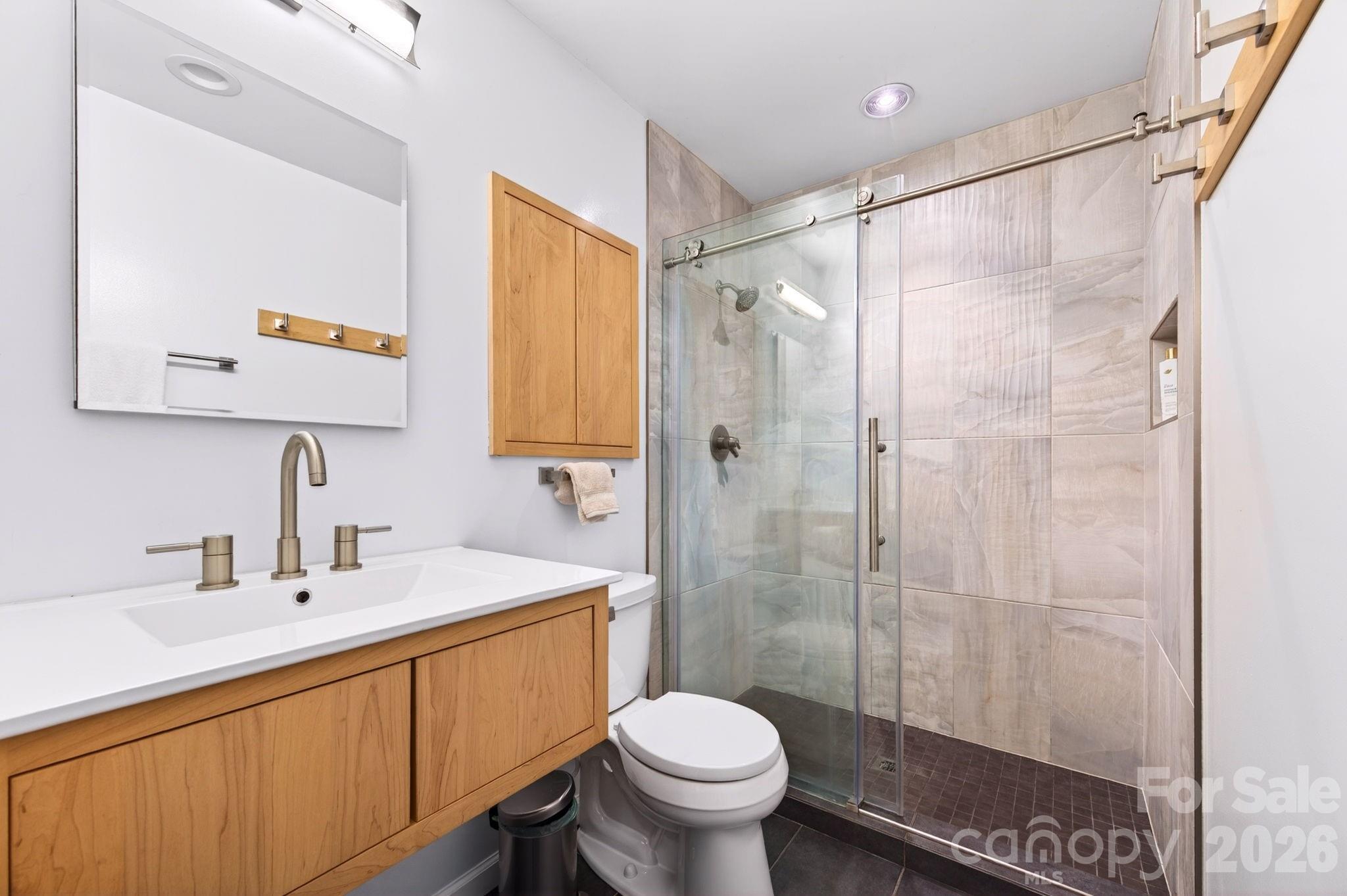 3 Crooked Creek Drive