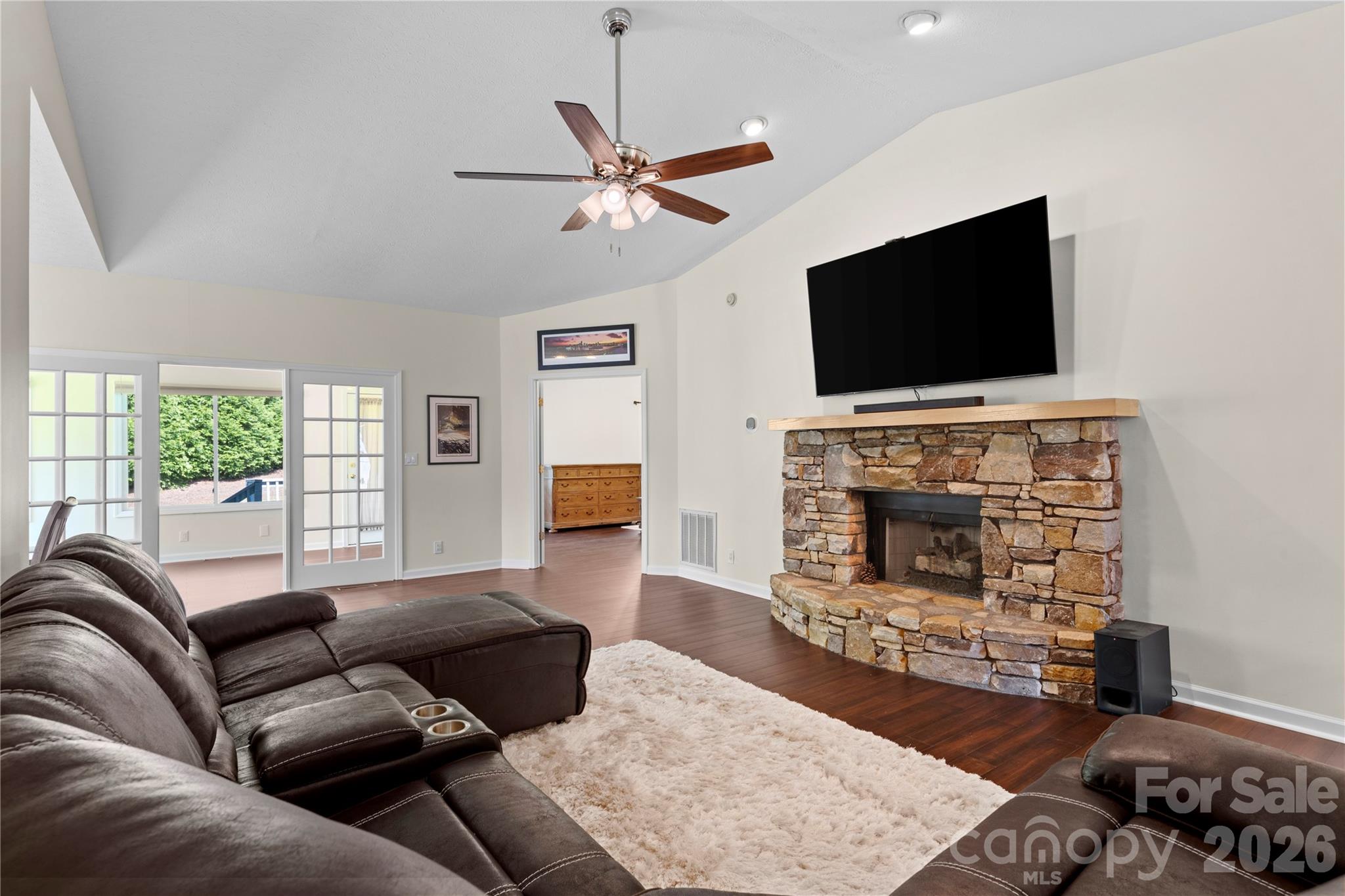 14 Country Meadows Lane