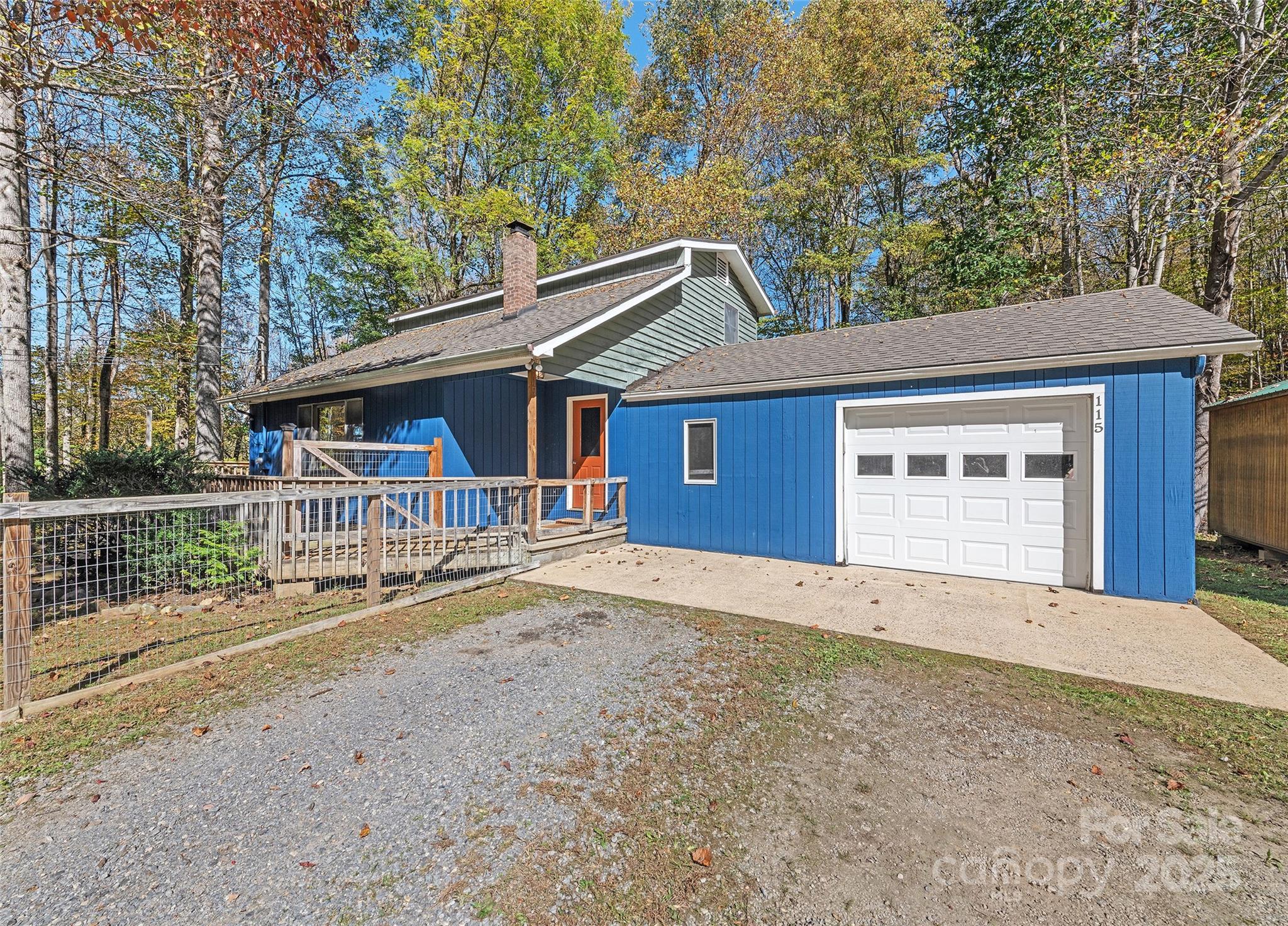 115 Full Moon Cove