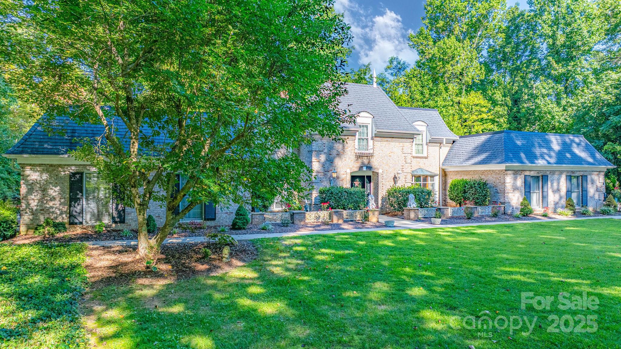 390 Forest Heights Drive