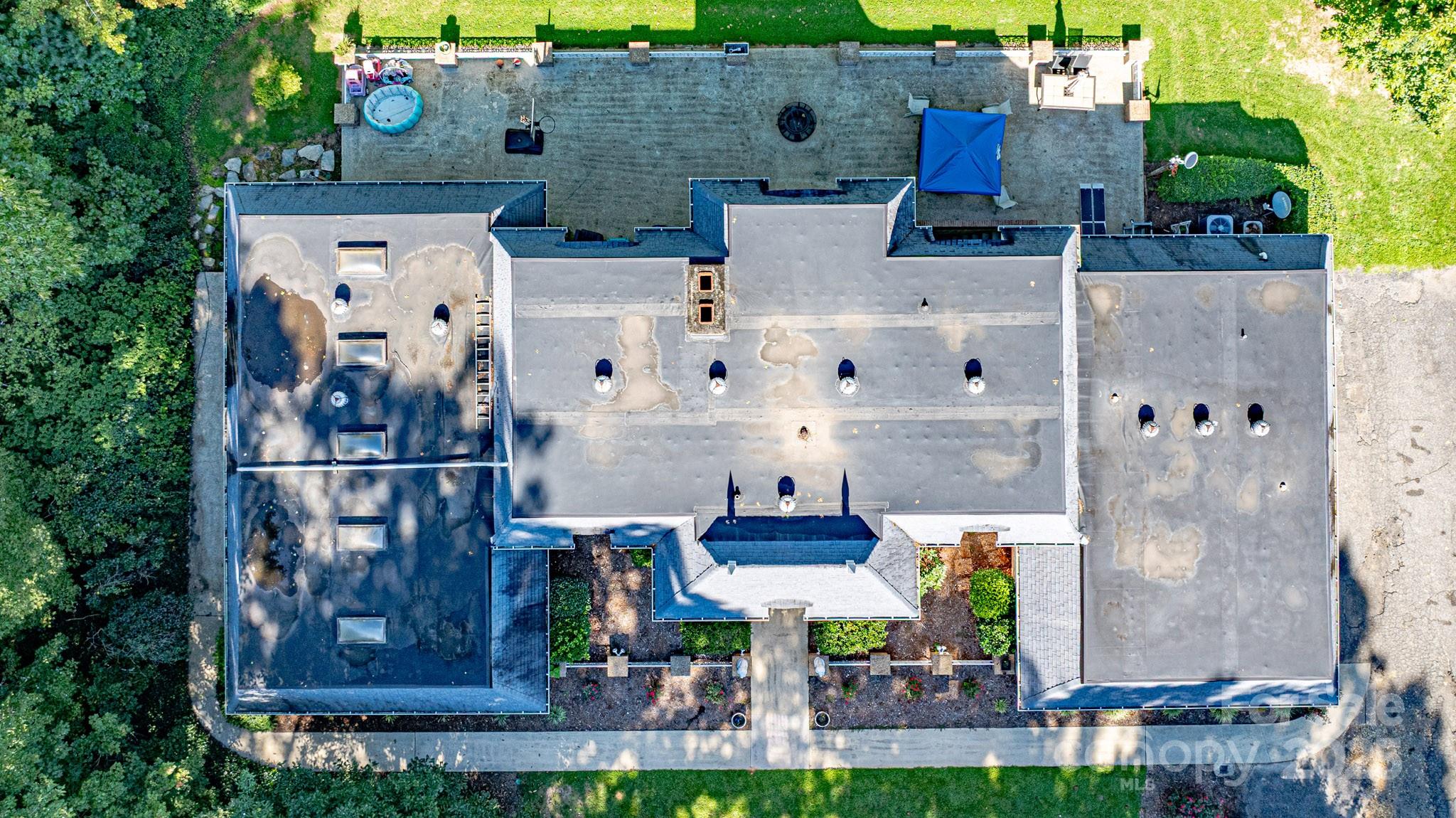 390 Forest Heights Drive