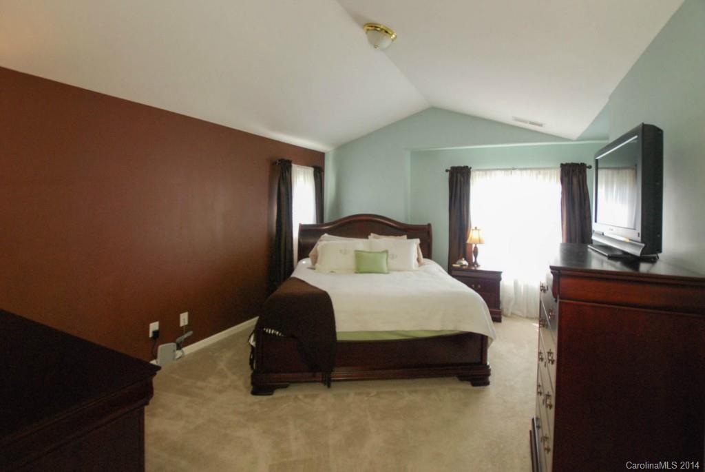 Riverbend - Residential