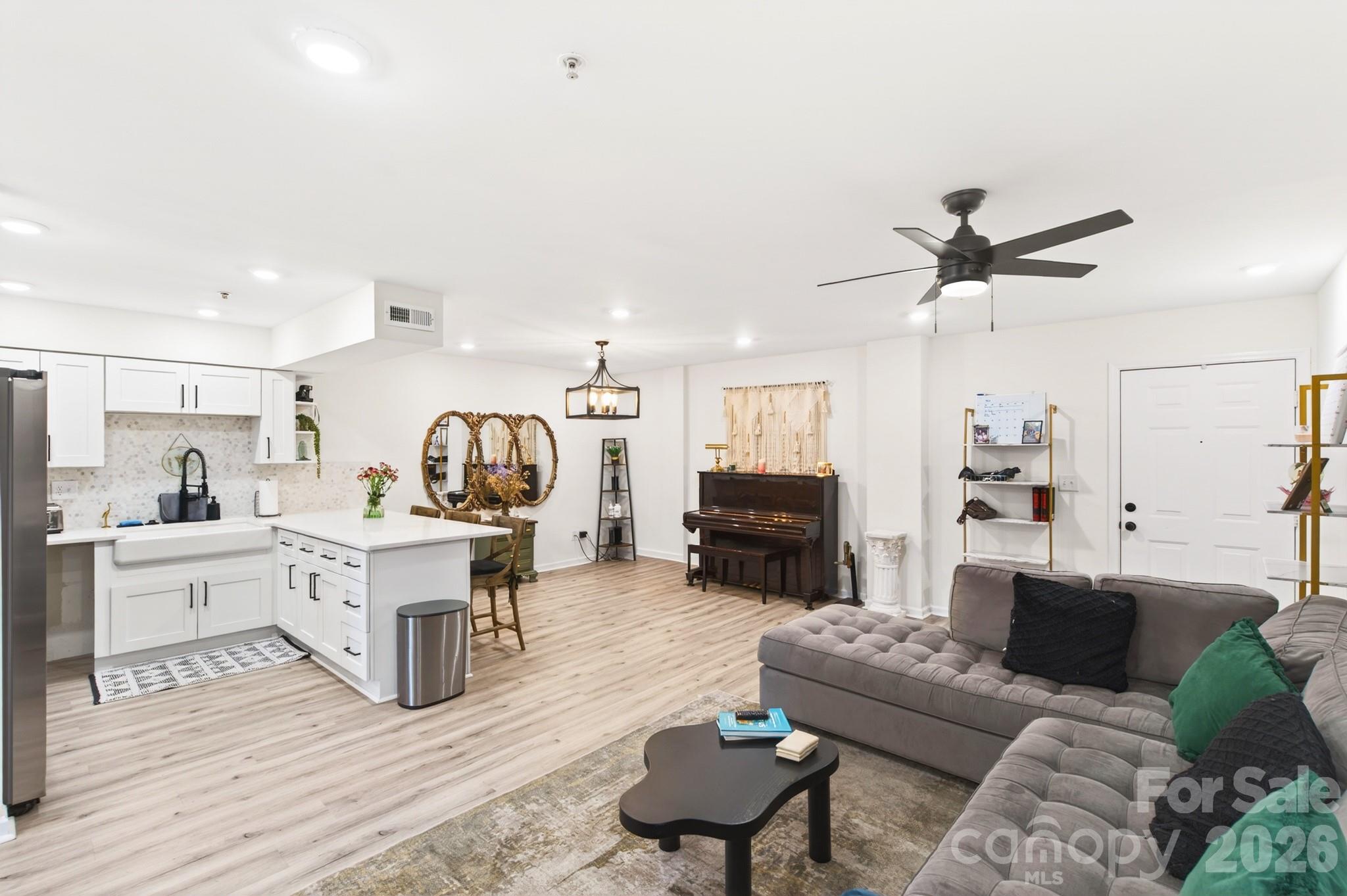 Locke Mill Plaza - Residential