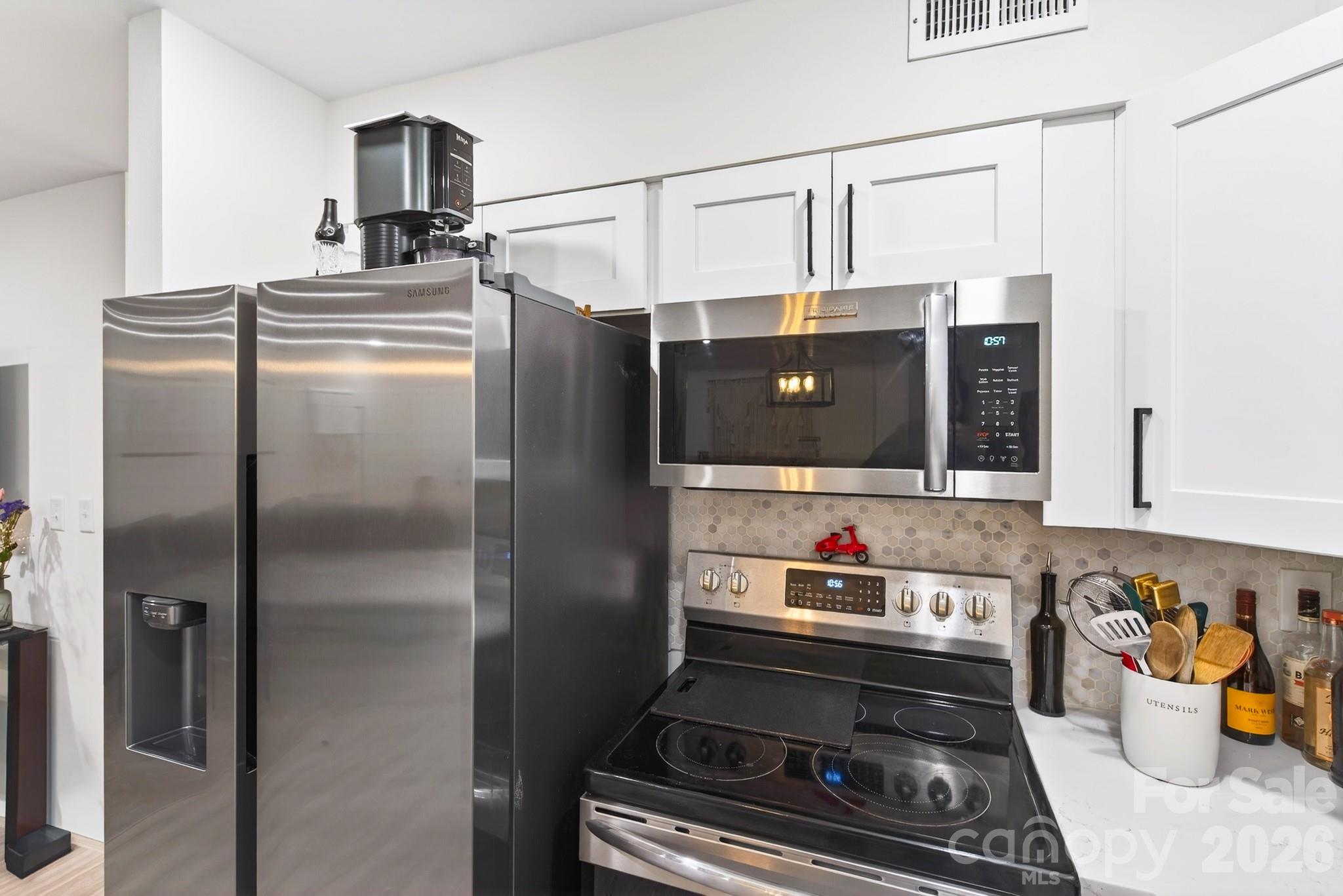 Locke Mill Plaza - Residential