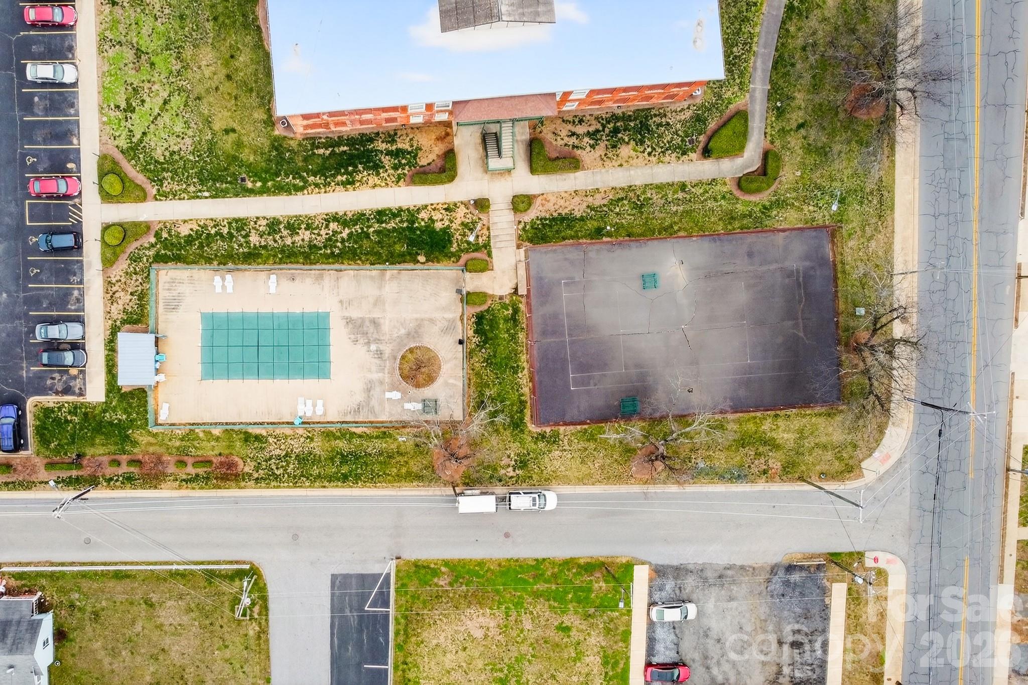 Locke Mill Plaza - Residential