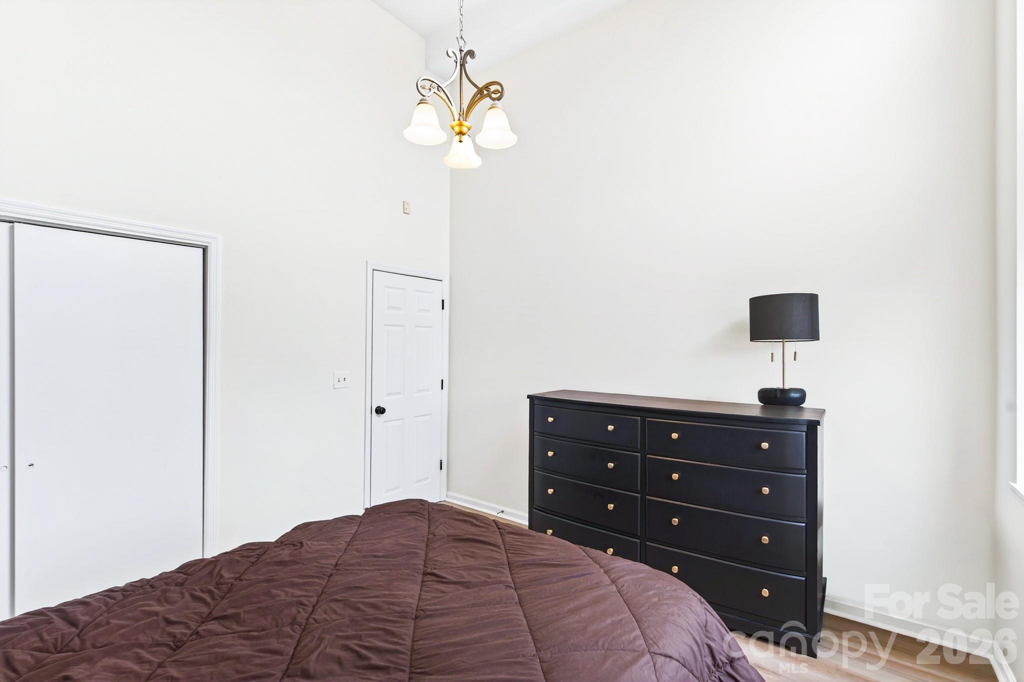 Locke Mill Plaza - Residential