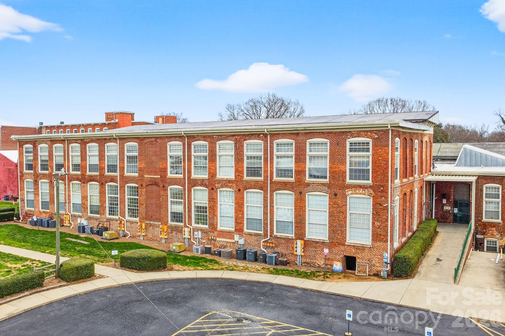 Locke Mill Plaza - Residential