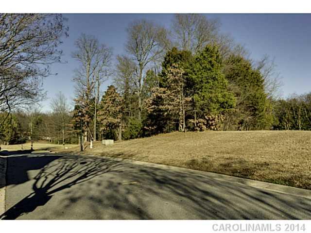 Seven Eagles - Residential