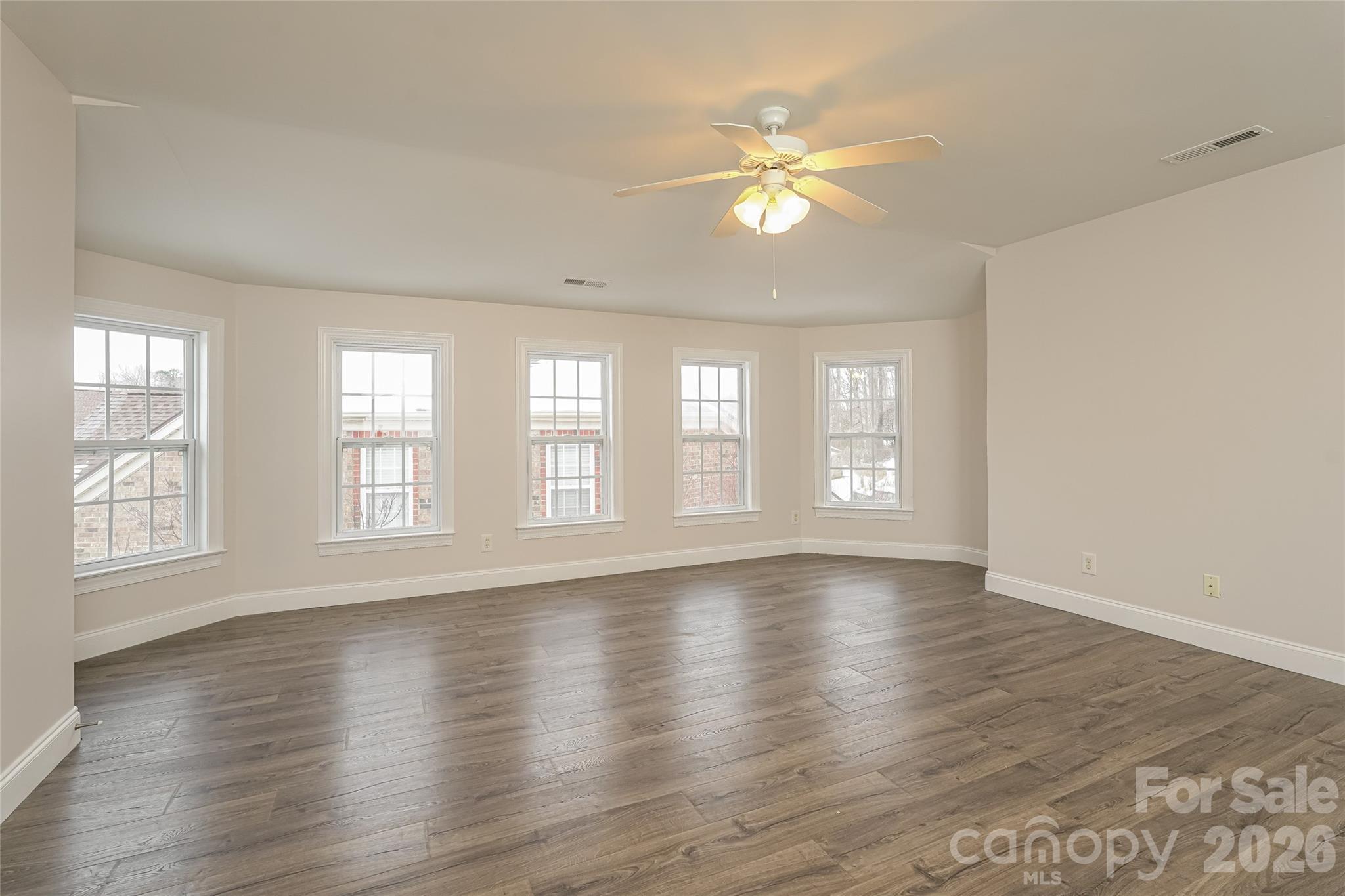 Southlakes - Residential