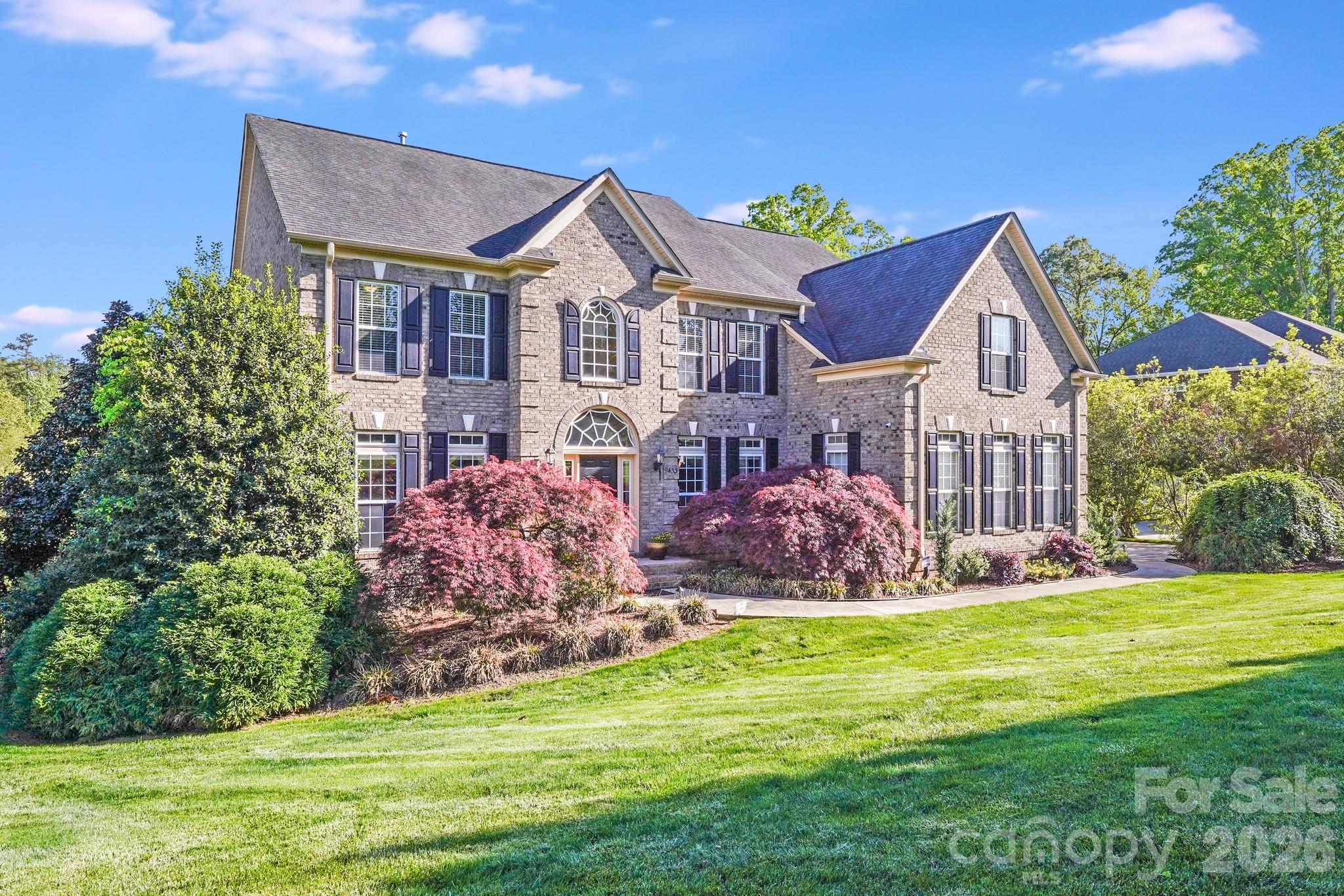 9433 Stonebridge Way