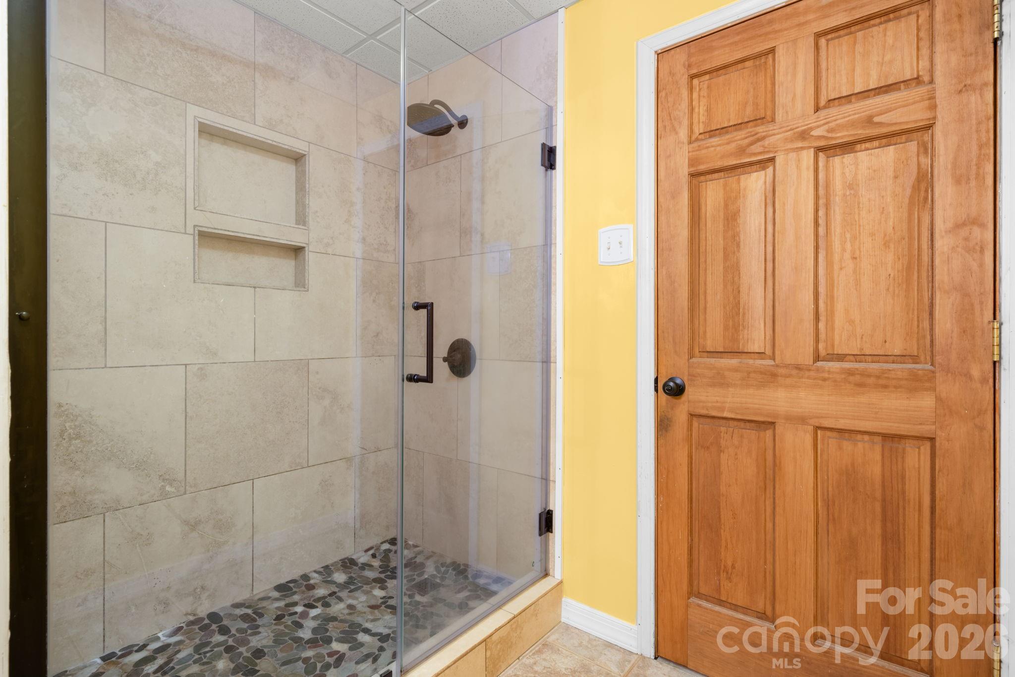 Swinging Bridge - Residential