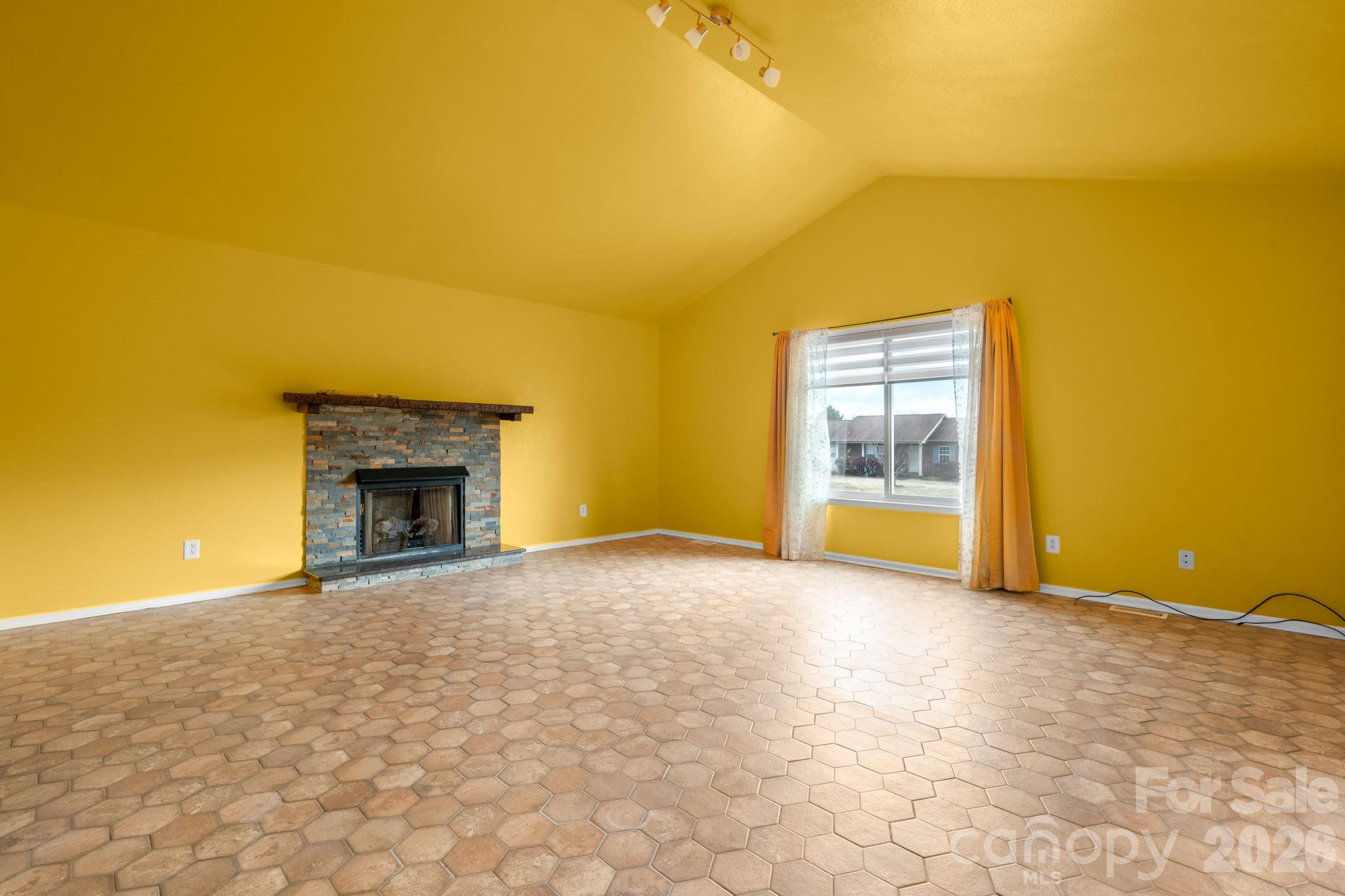 Swinging Bridge - Residential