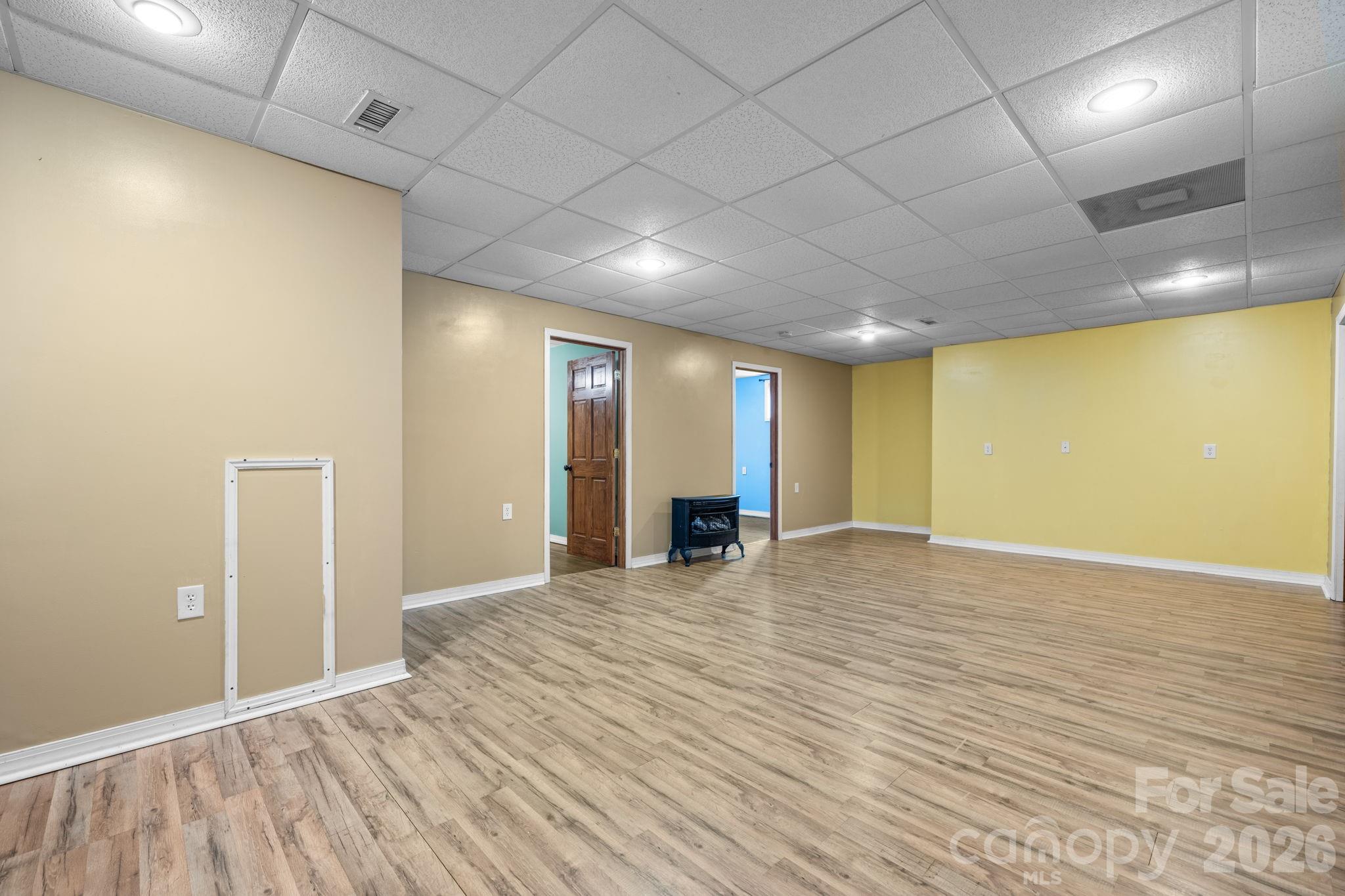 Swinging Bridge - Residential