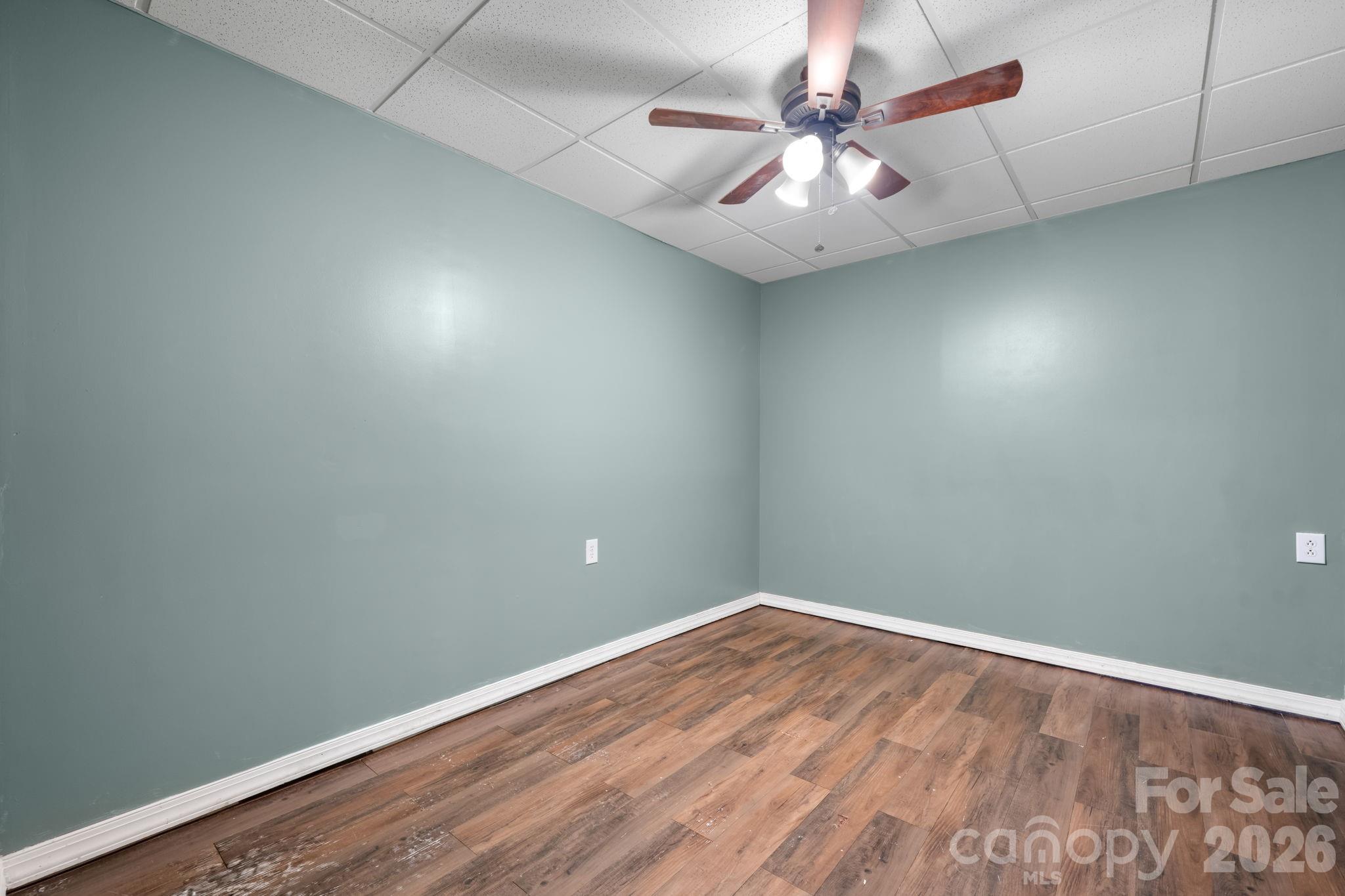 Swinging Bridge - Residential